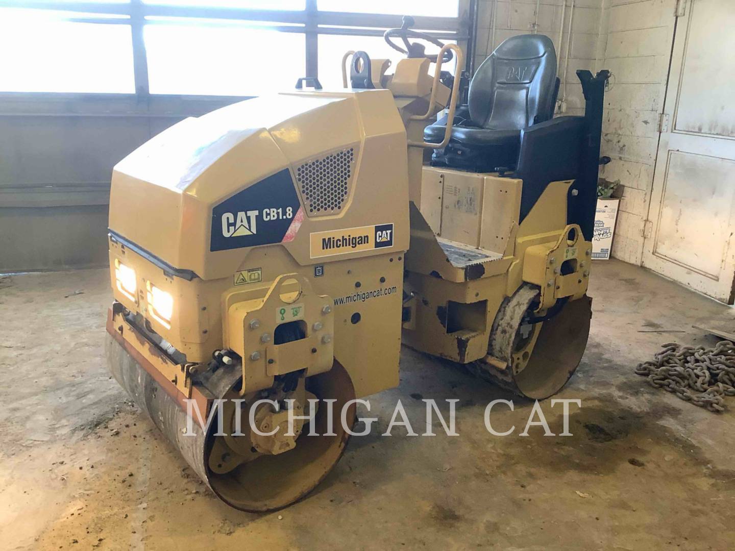 2018 Caterpillar CB1.8 Vibratory Single