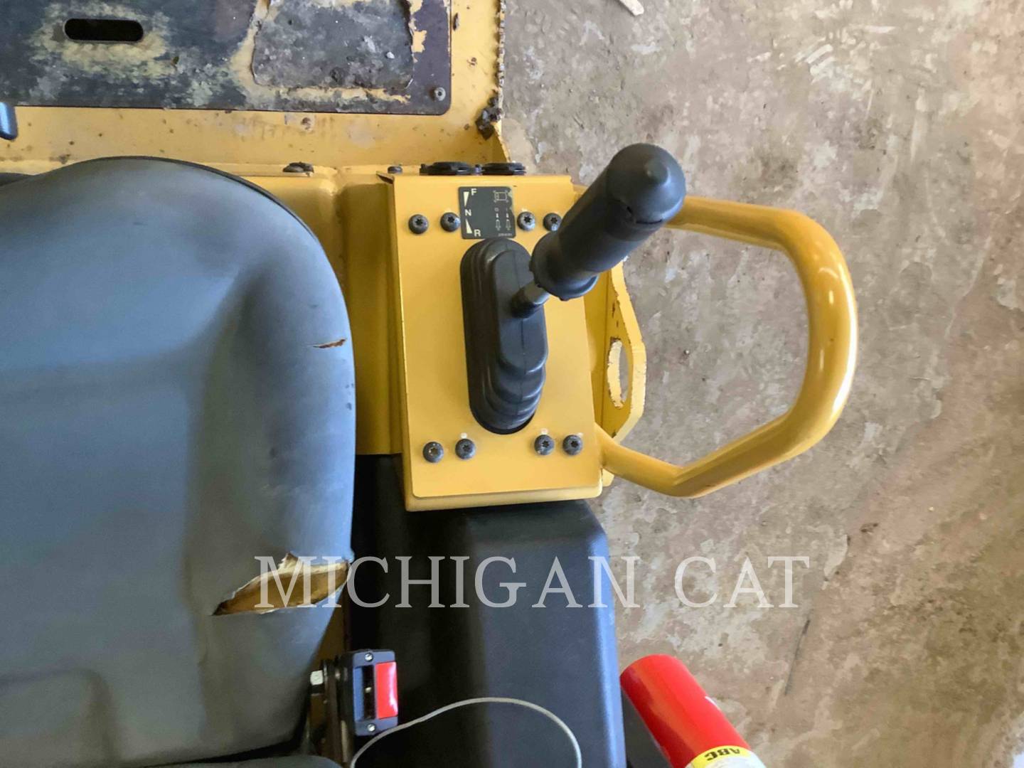 2018 Caterpillar CB1.8 Vibratory Single