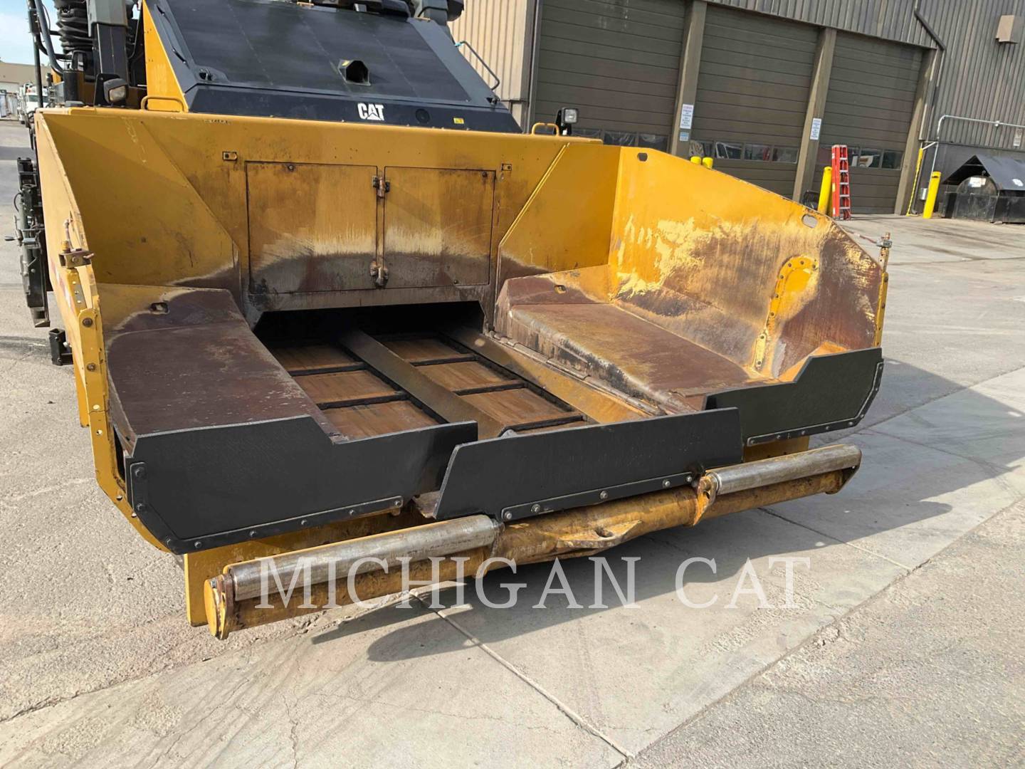 2017 Caterpillar AP1055F Paver