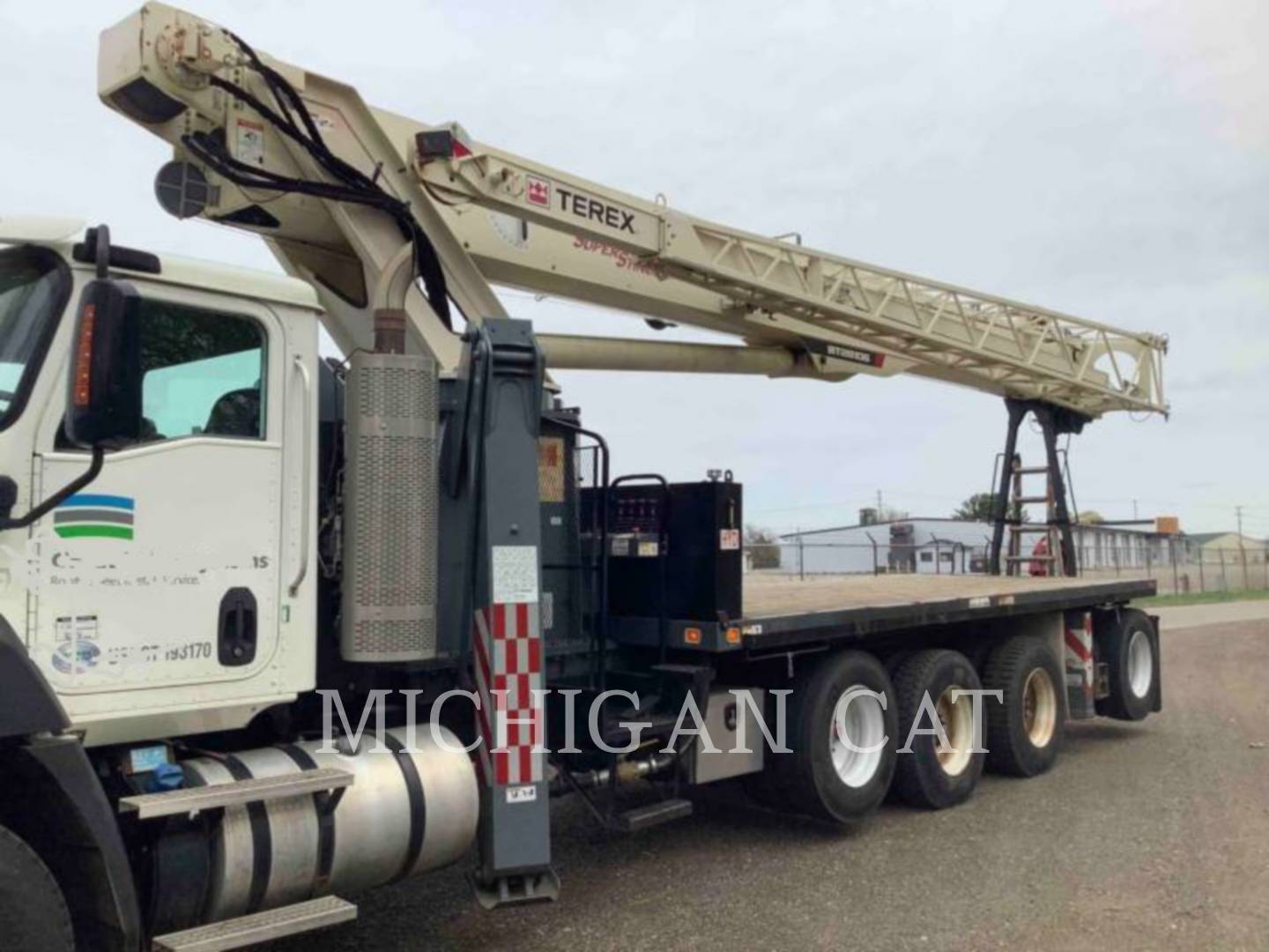 2014 Caterpillar CT660 Truck