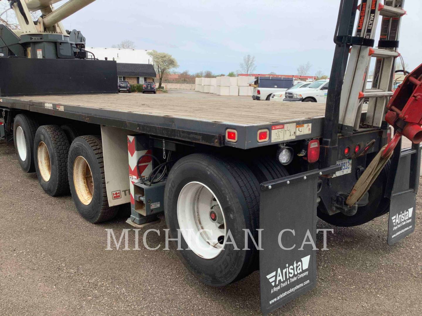 2014 Caterpillar CT660 Truck