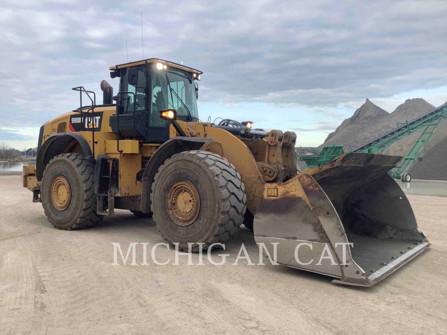 2019 Caterpillar 980M Wheel Loader