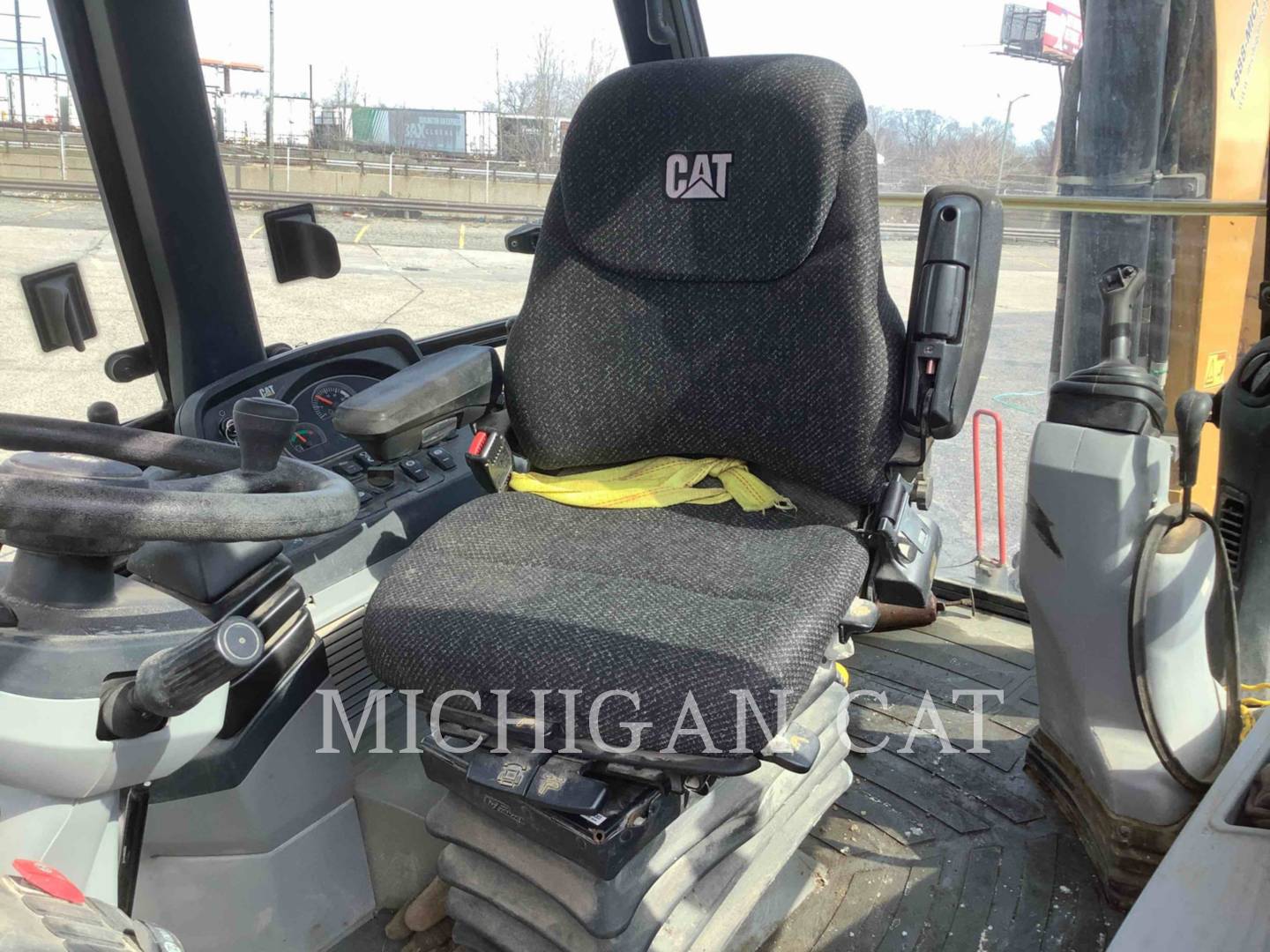 2013 Caterpillar 420F A Tractor Loader Backhoe