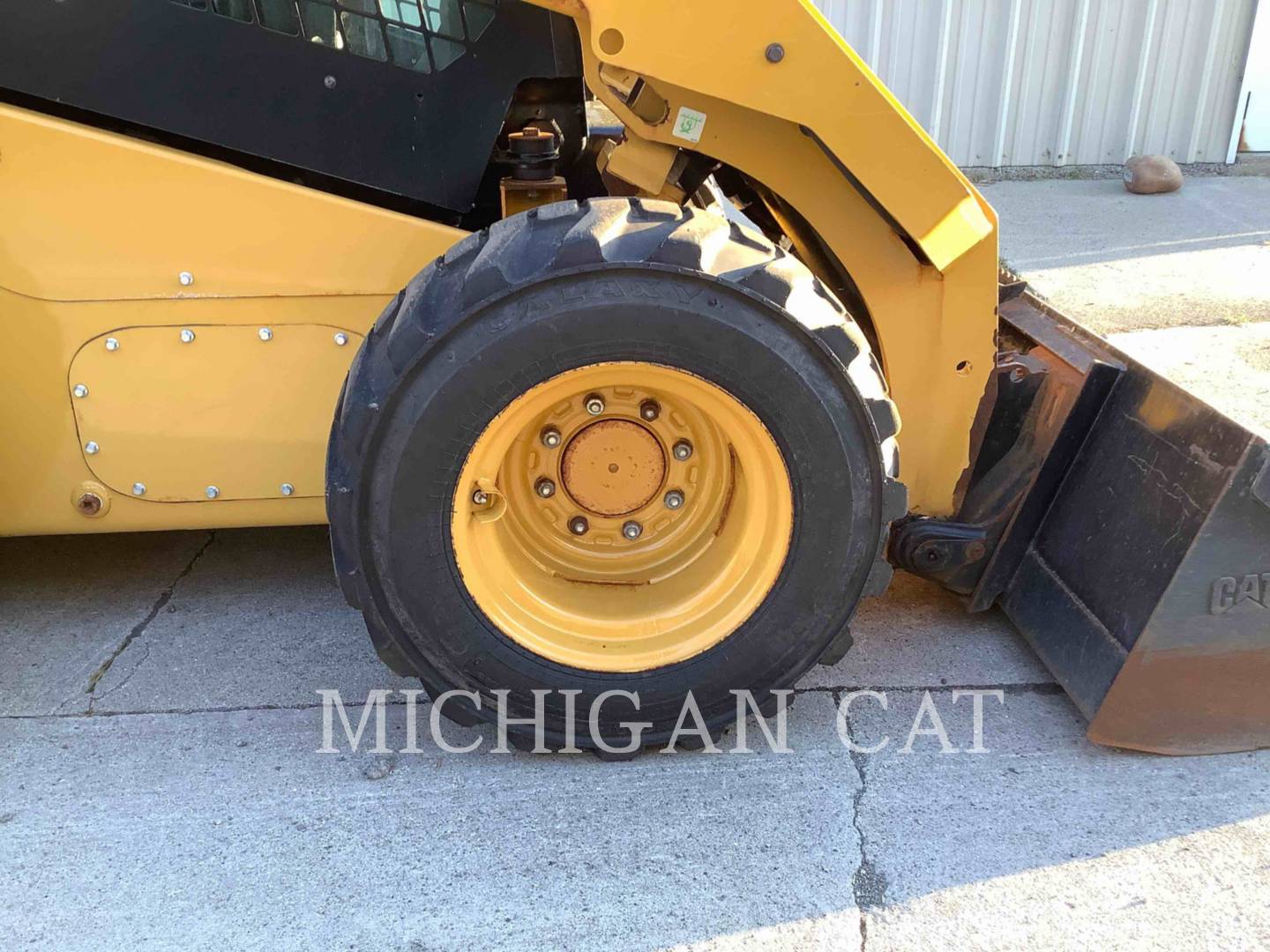 2017 Caterpillar 272D A2HQ Skid Steer Loader