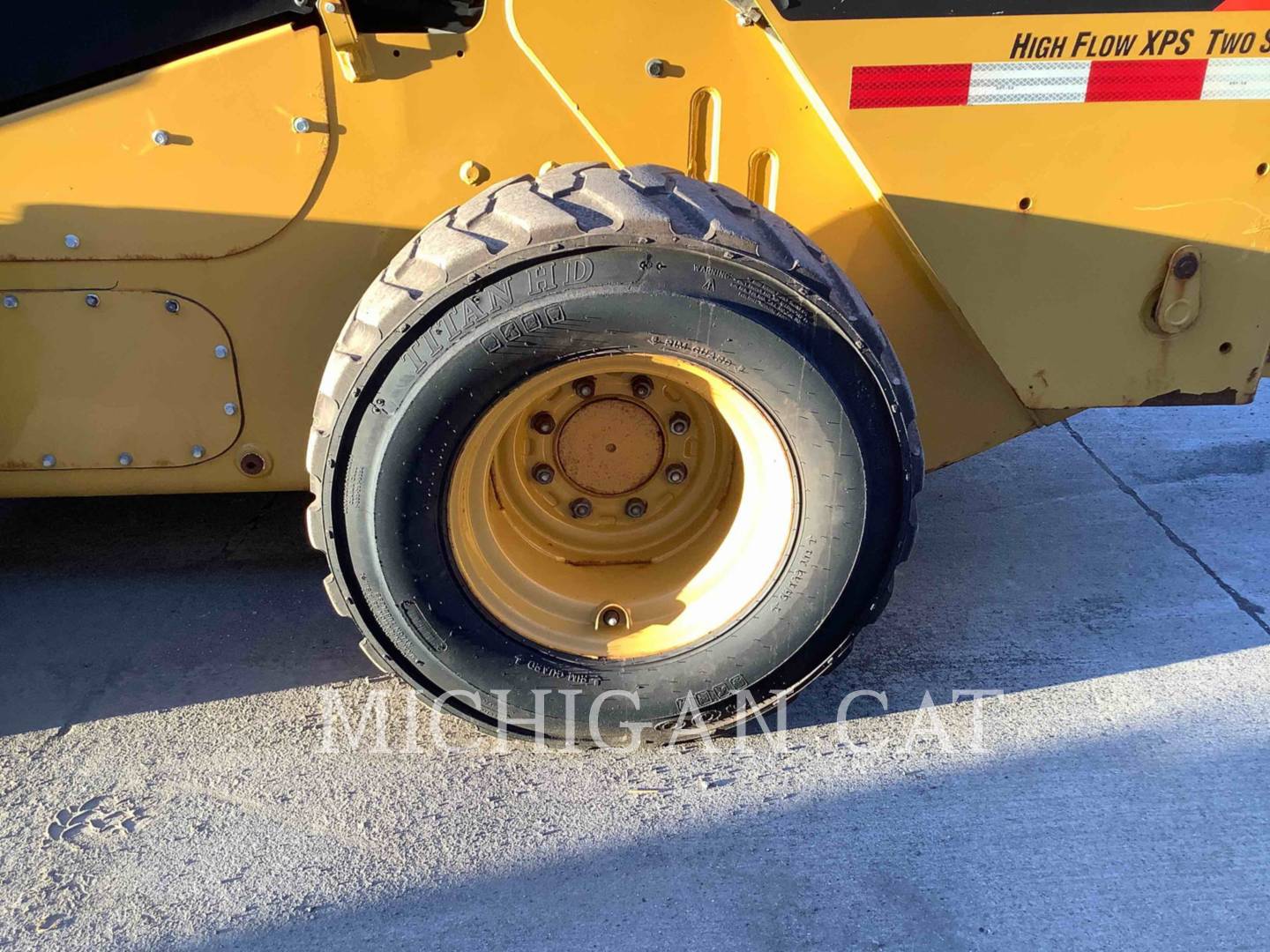 2017 Caterpillar 272D A2HQ Skid Steer Loader