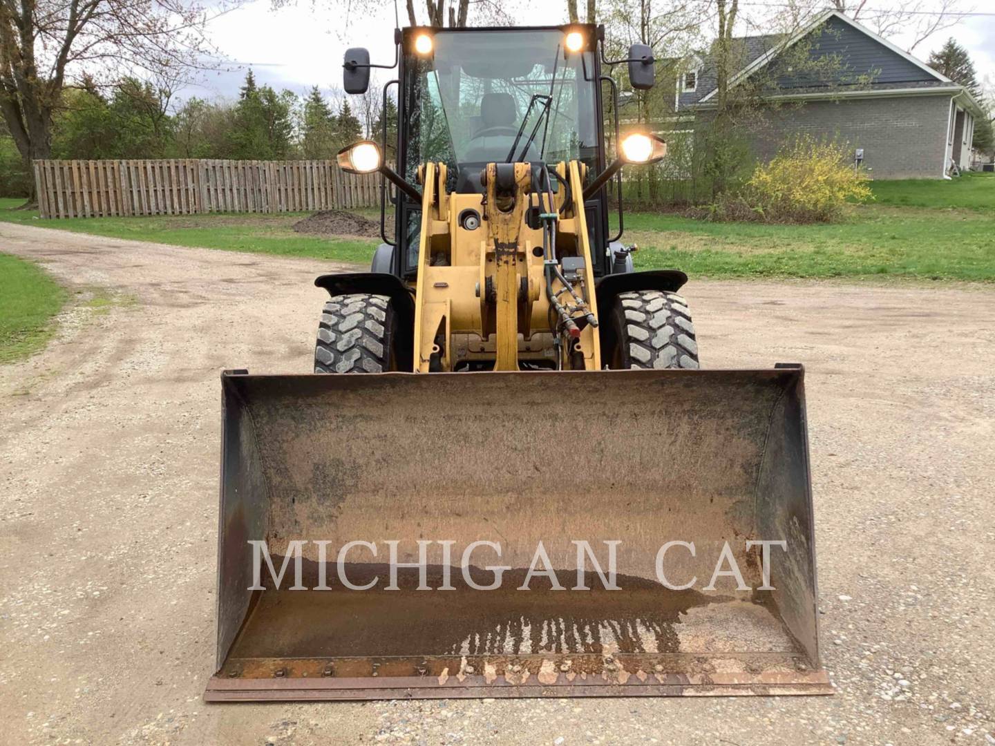 2014 Caterpillar 906H2 AR Wheel Loader