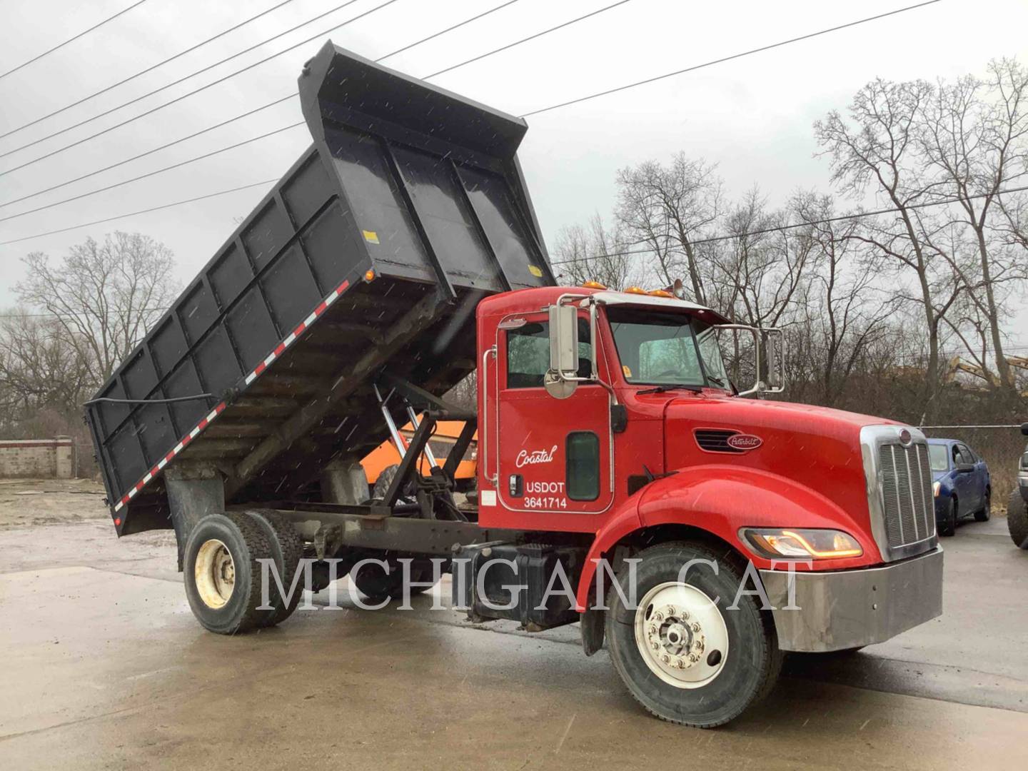 2006 Peterbilt DUMP TRUCK Truck