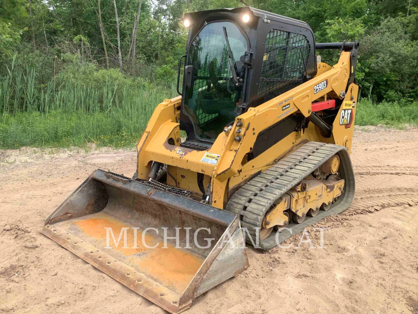 2020 Caterpillar 259D3 AQB Compact Track Loader