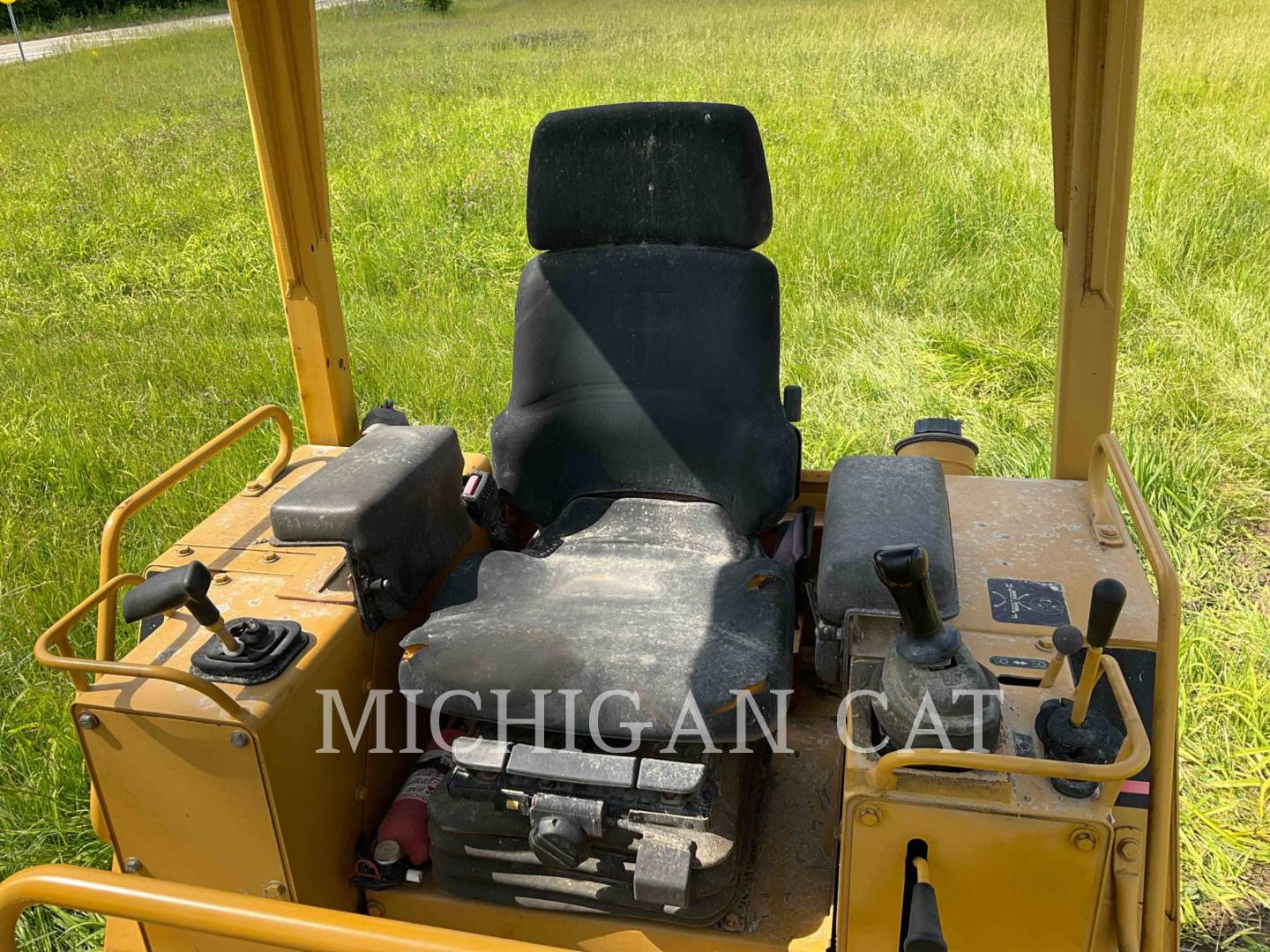 2001 Caterpillar D4CX Dozer