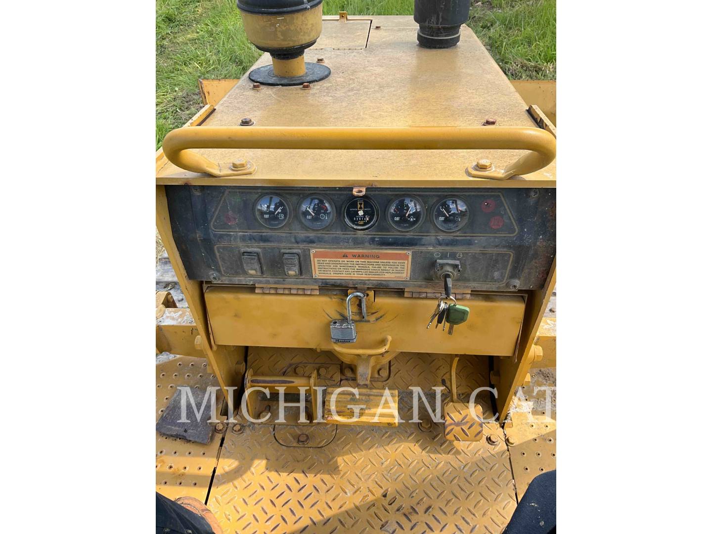 2001 Caterpillar D4CX Dozer