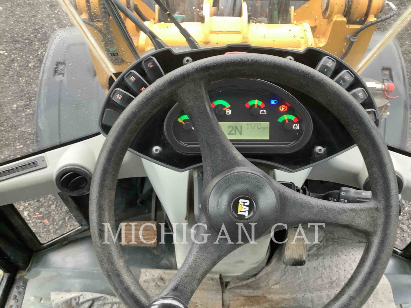 2017 Caterpillar 906M Wheel Loader