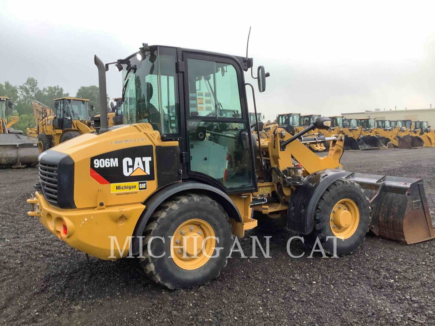 2017 Caterpillar 906M Wheel Loader