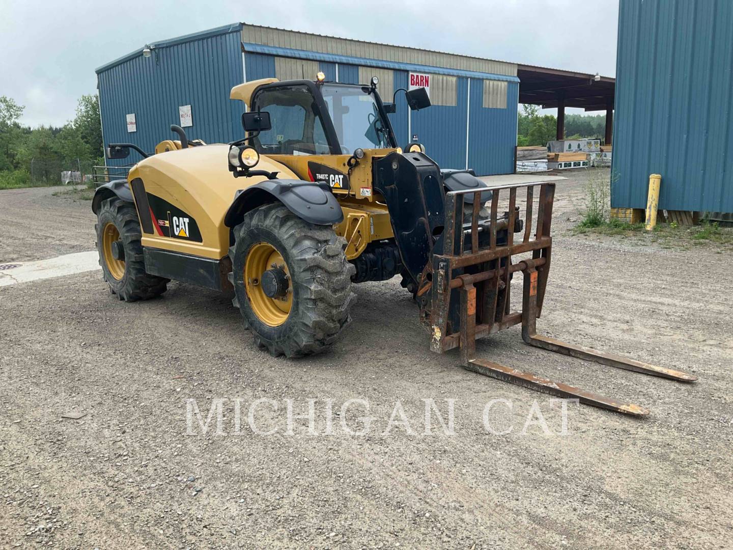 2013 Caterpillar TH407C TeleHandler