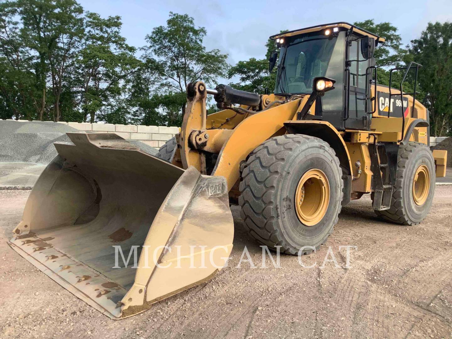 2020 Caterpillar 966M Q Wheel Loader