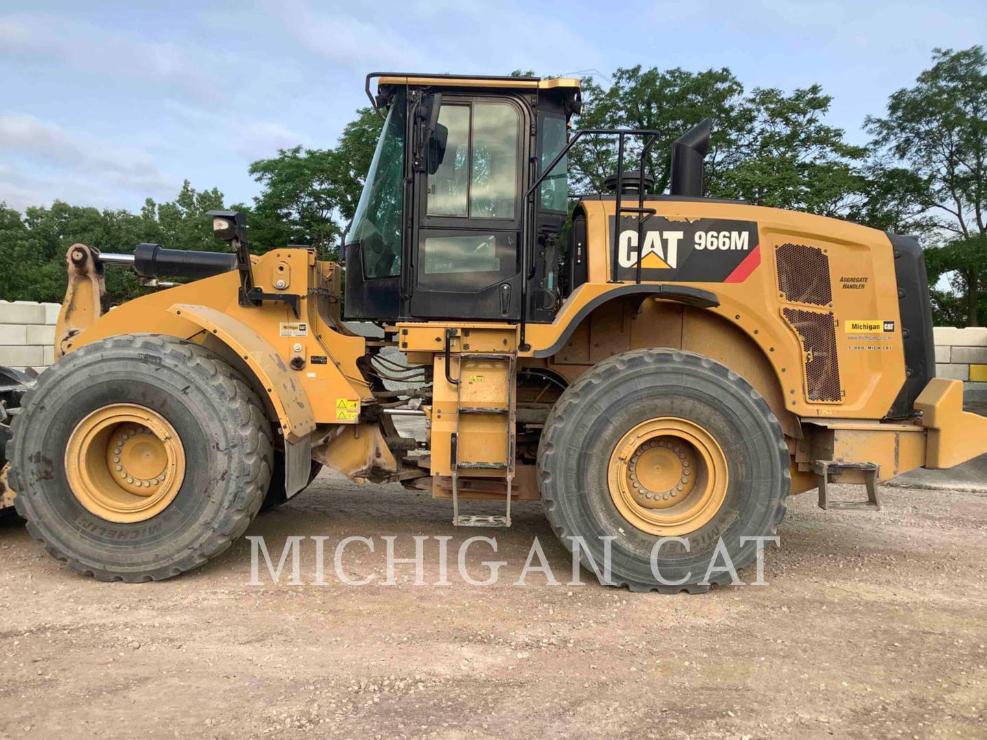 2020 Caterpillar 966M Q Wheel Loader