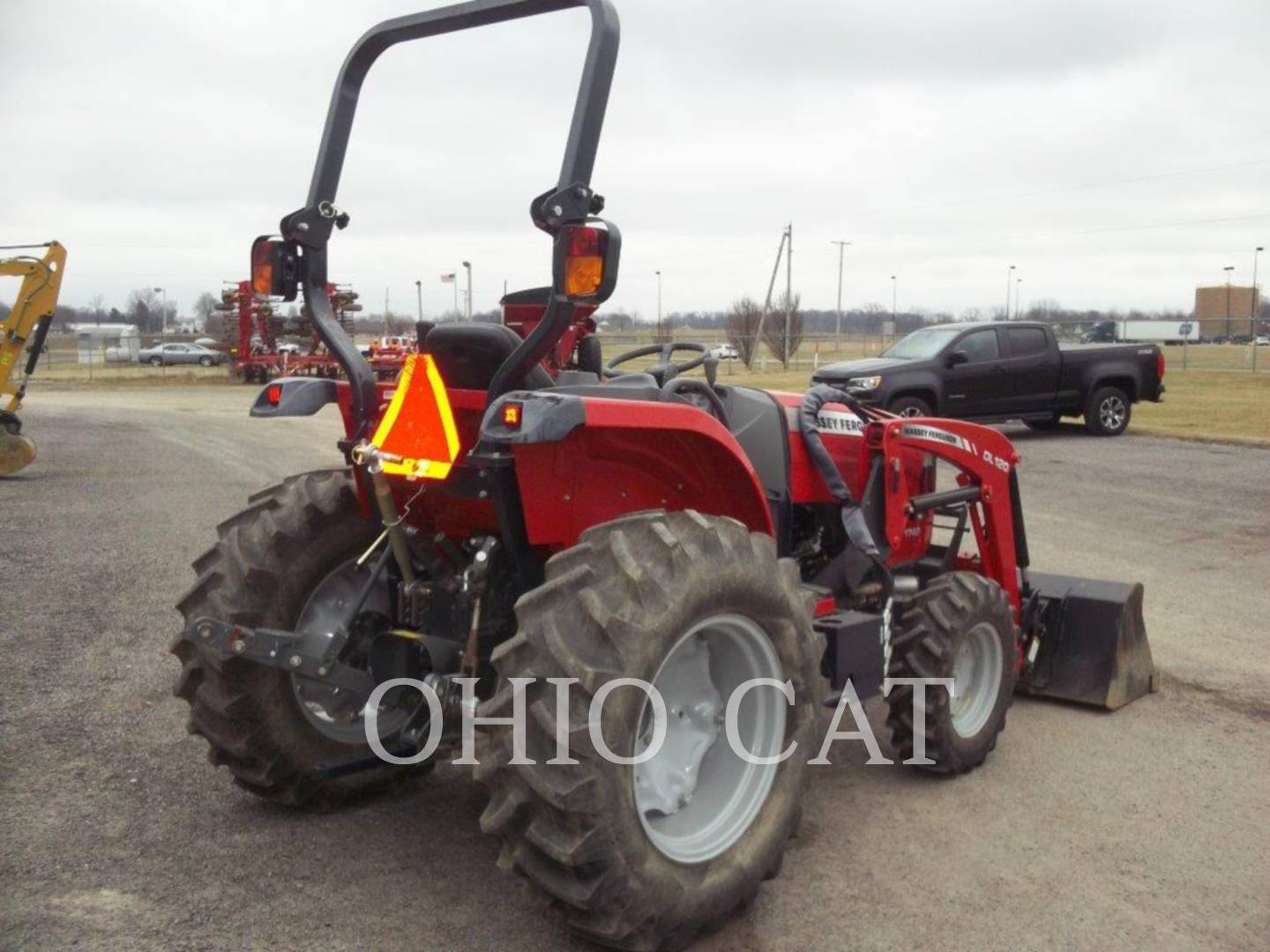 2014 Massey Ferguson MF1742L Tractor