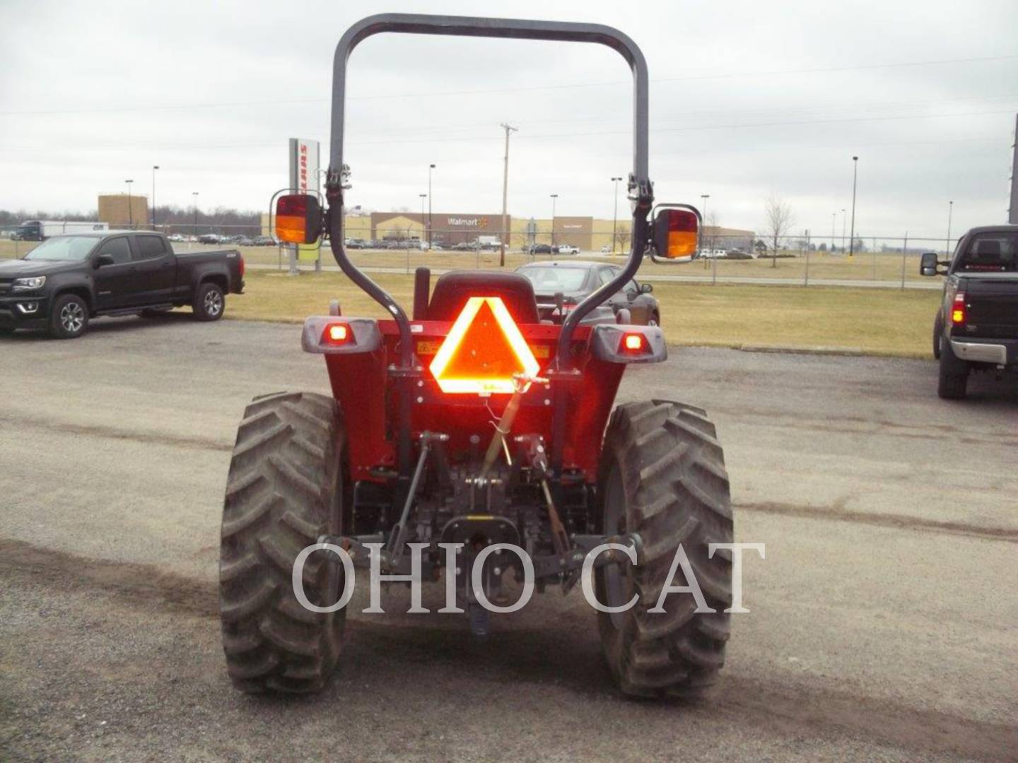 2014 Massey Ferguson MF1742L Tractor