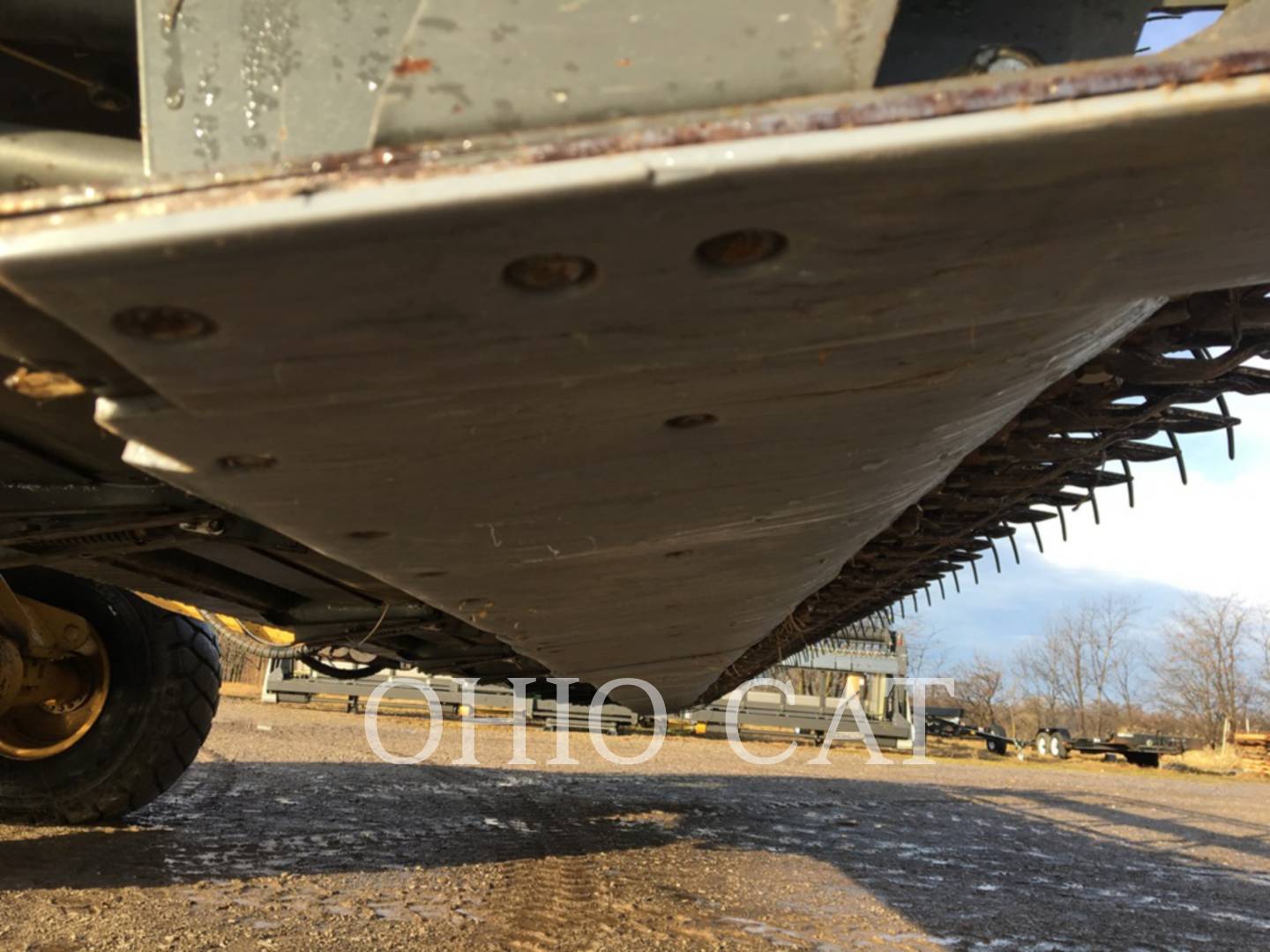 2010 AGCO Gleaner 8200T-30 Combine