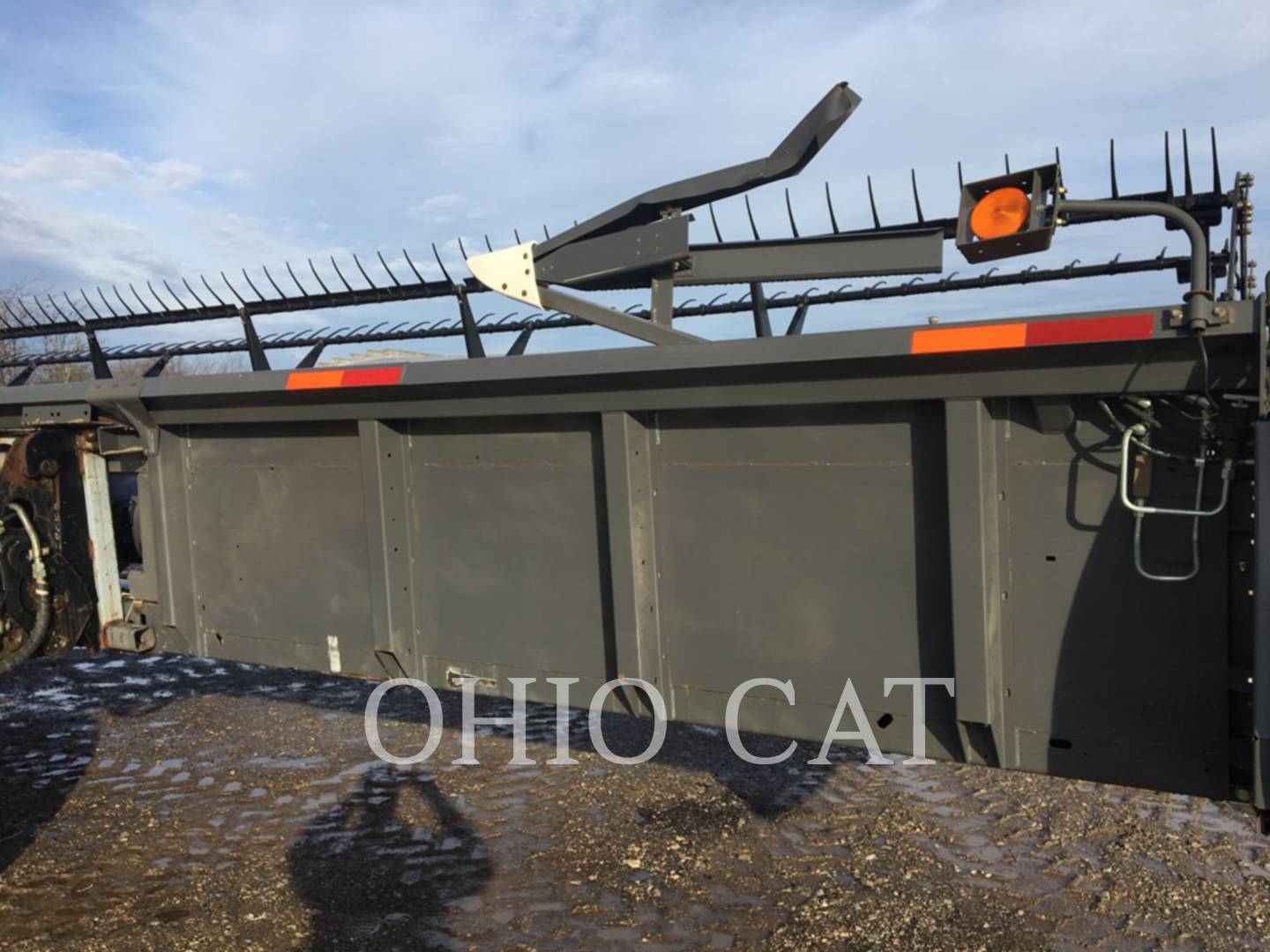 2010 AGCO Gleaner 8200T-30 Combine