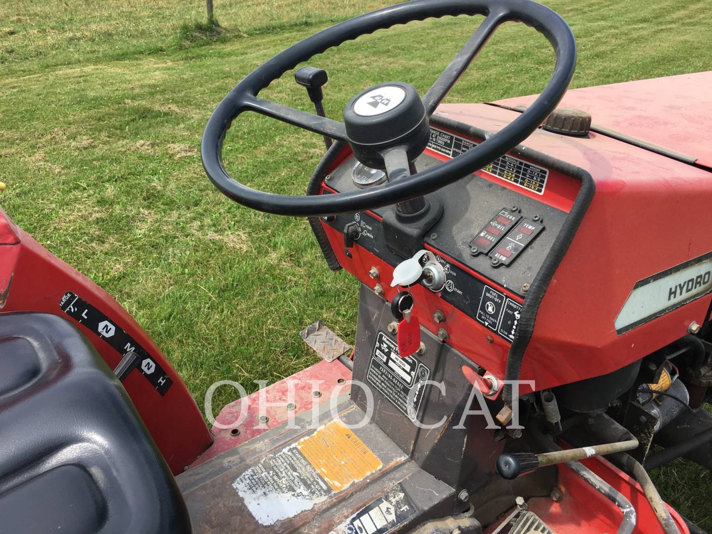 2000 Massey Ferguson MF1020 Tractor