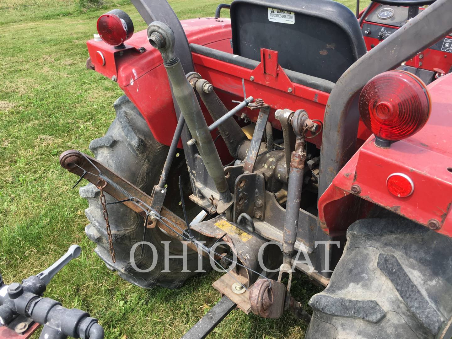 2000 Massey Ferguson MF1020 Tractor