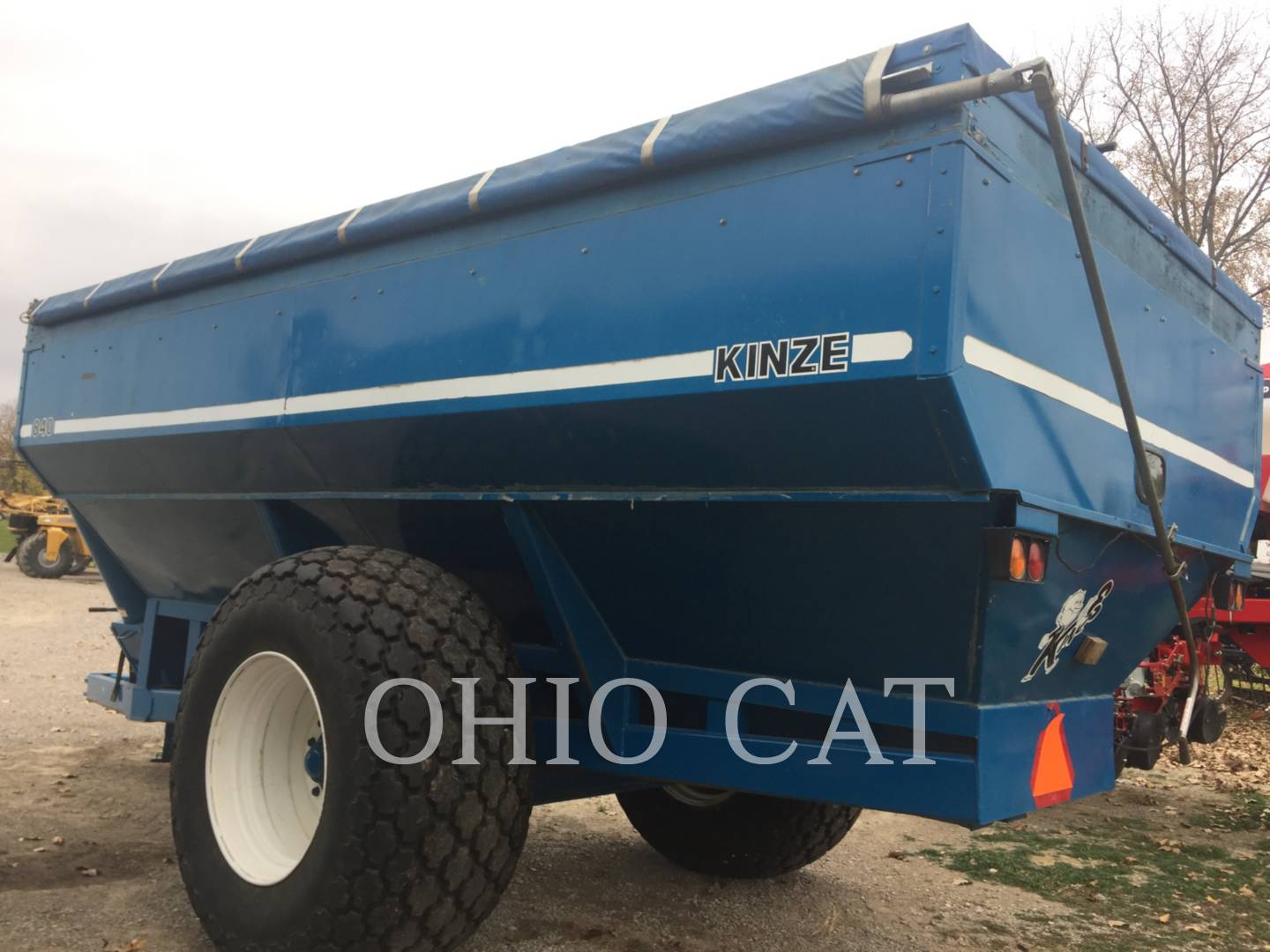 1981 Kinze 840 Planter