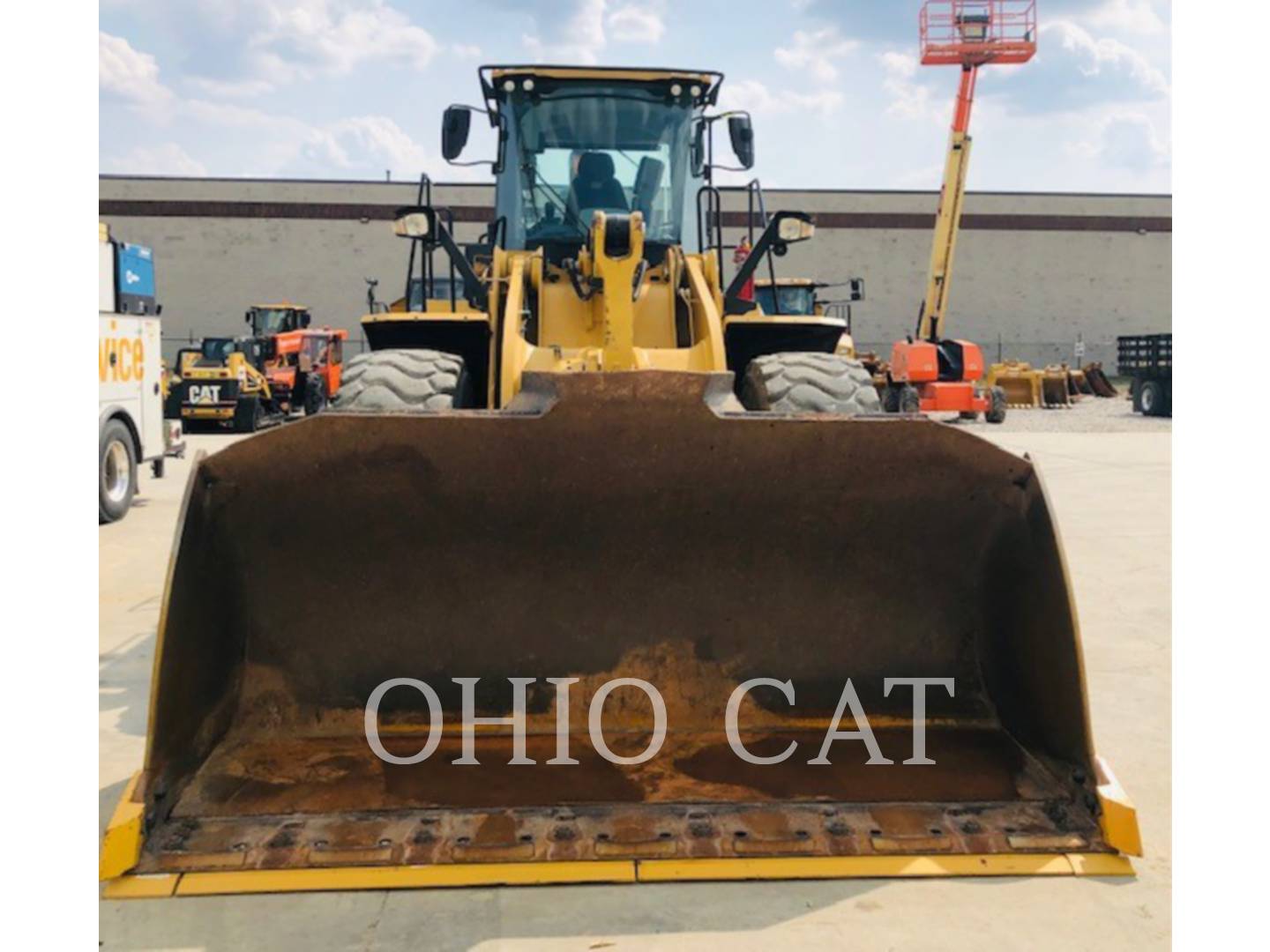 2018 Caterpillar 966M Wheel Loader