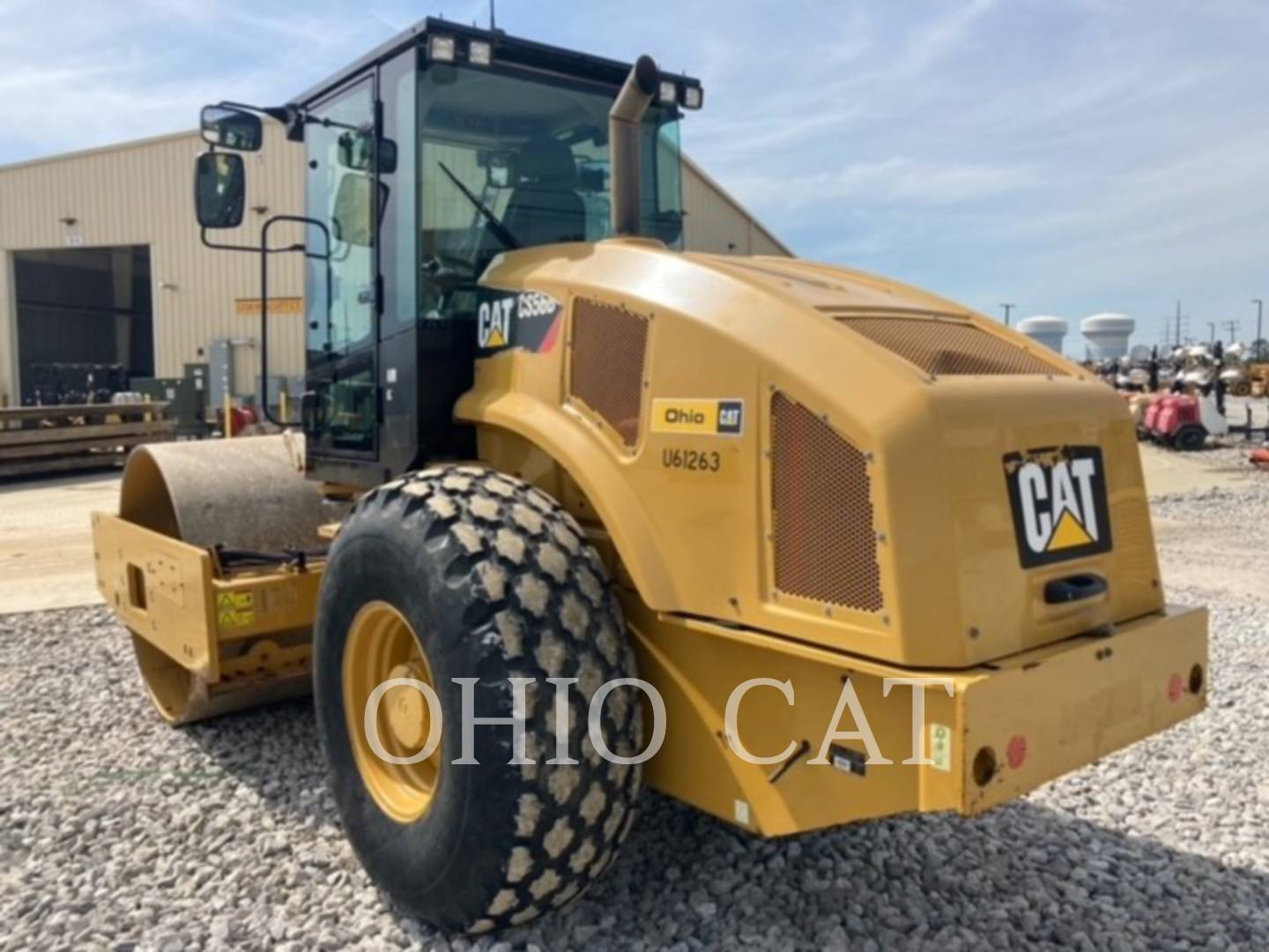 2015 Caterpillar CS56B Roller