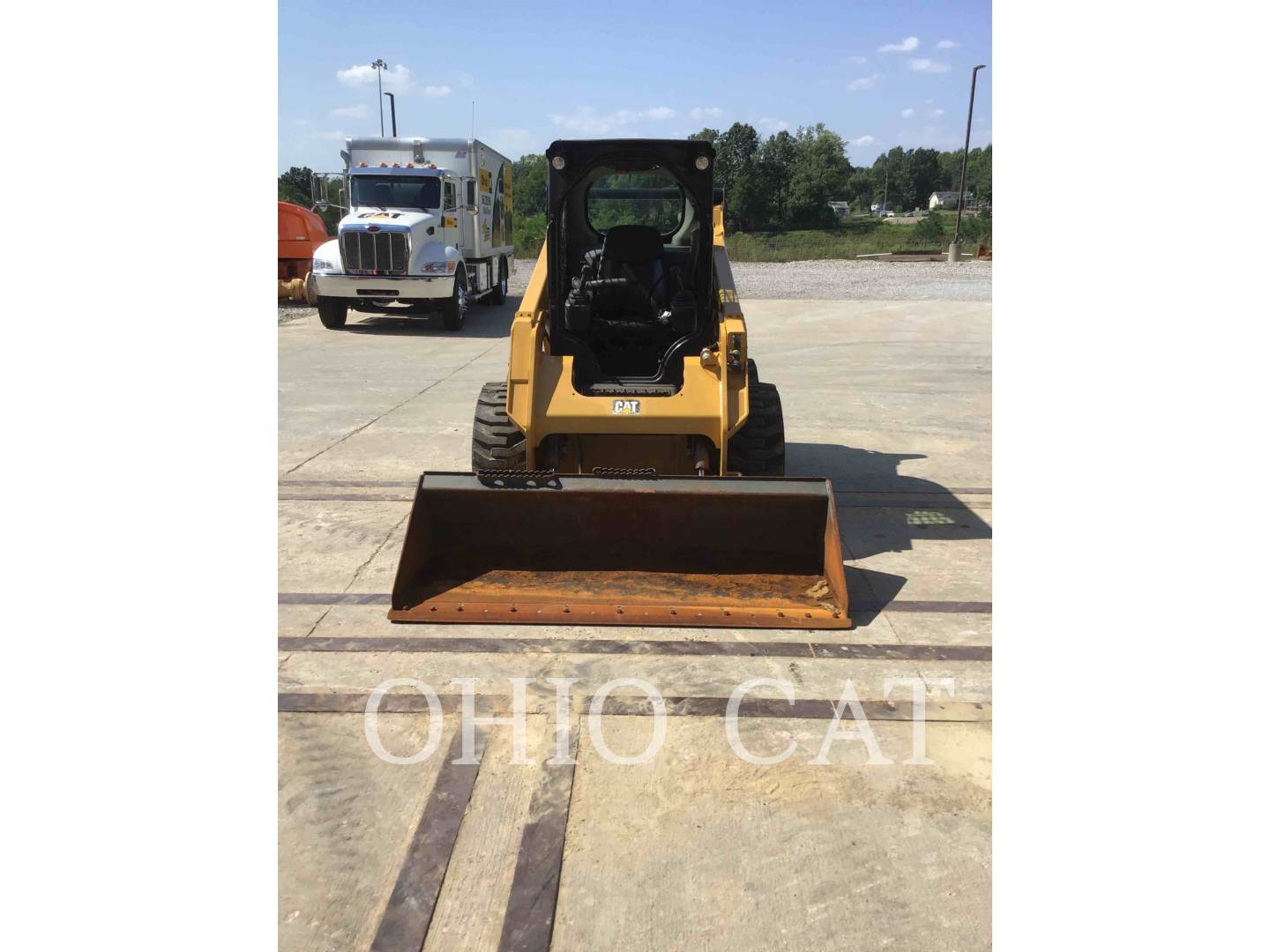 2019 Caterpillar 242D Skid Steer Loader