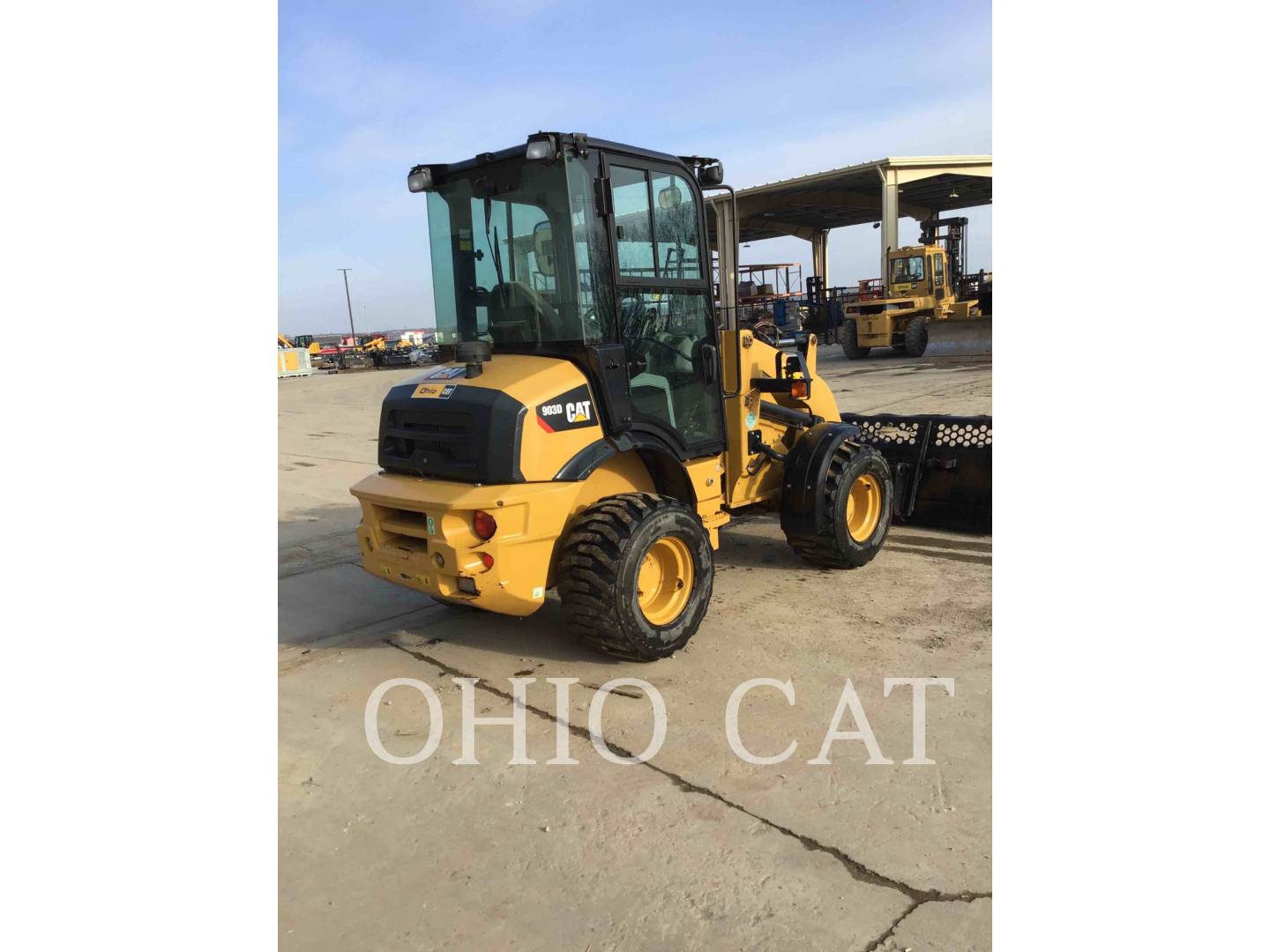 2018 Caterpillar 903D Wheel Loader