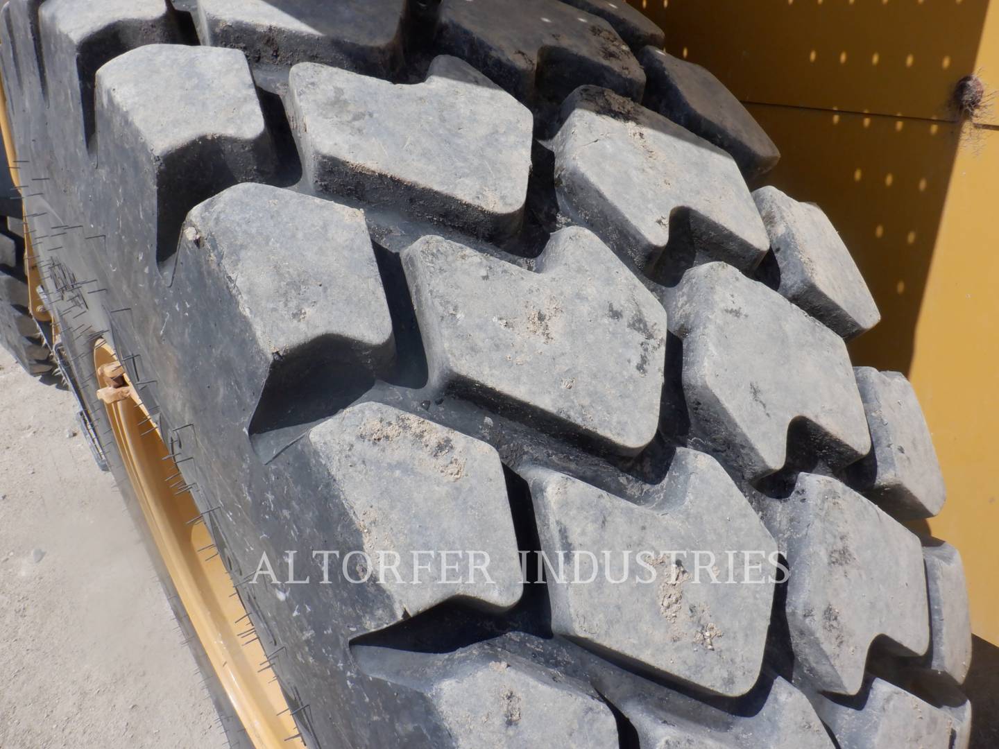 2016 Caterpillar 930M Wheel Loader