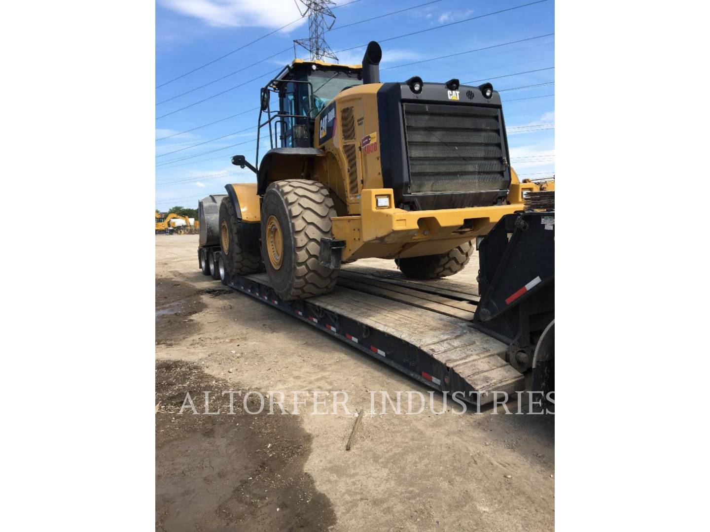 2017 Caterpillar 980M Wheel Loader