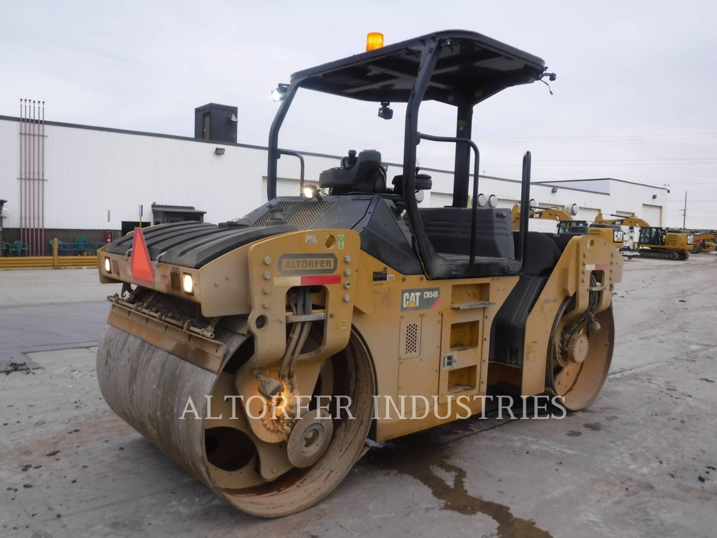 2014 Caterpillar CB54B Vibratory Double