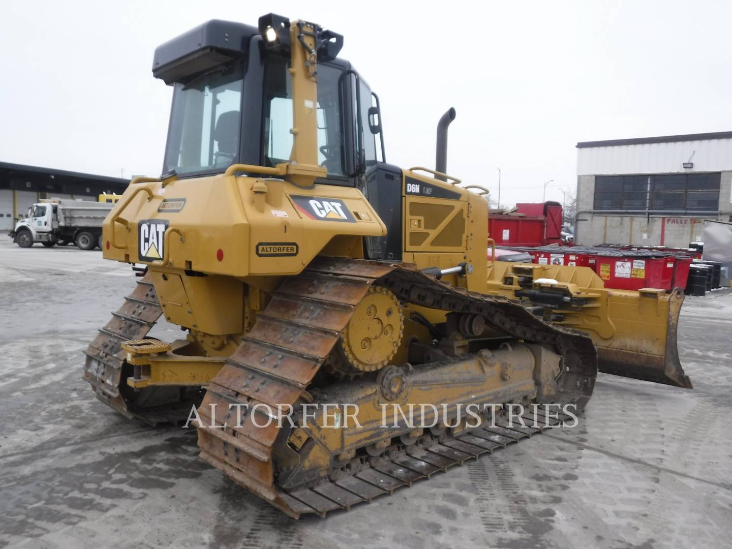 2015 Caterpillar D6N LGP Dozer