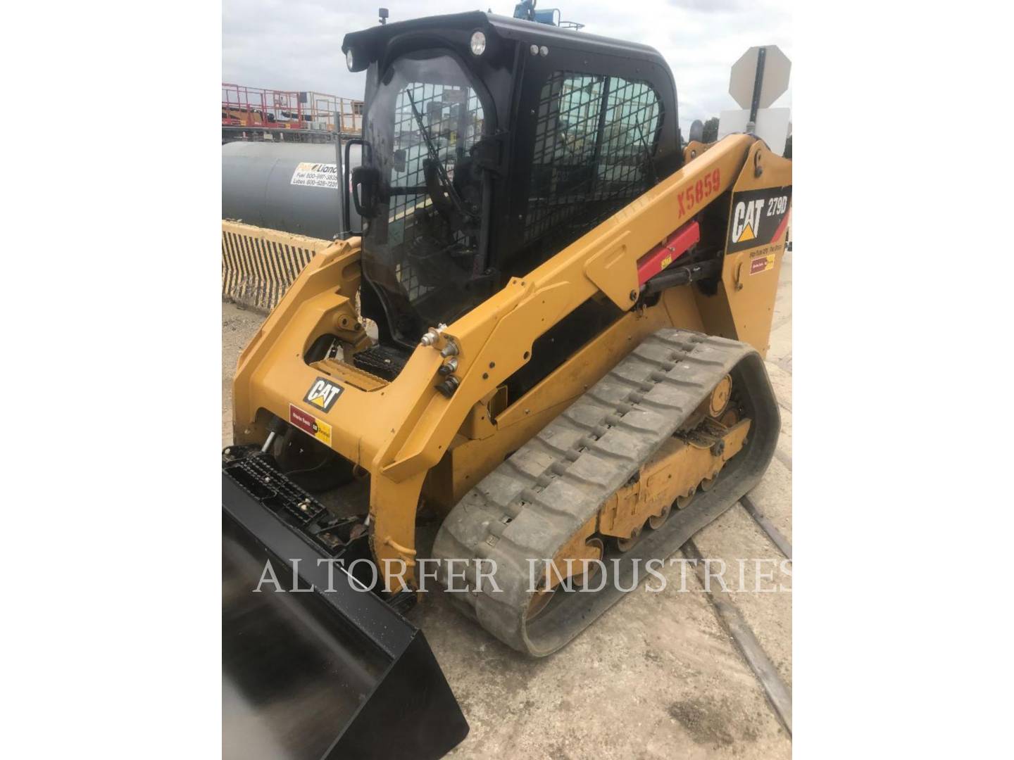 2017 Caterpillar 279D XPS Compact Track Loader