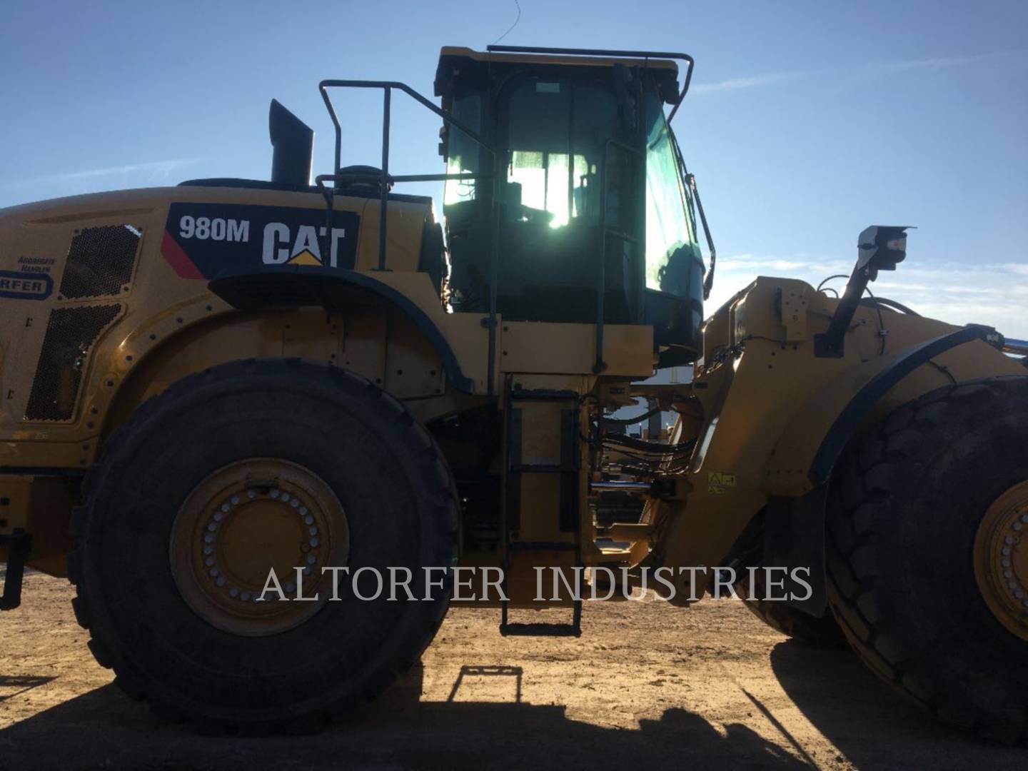 2018 Caterpillar 980M Wheel Loader