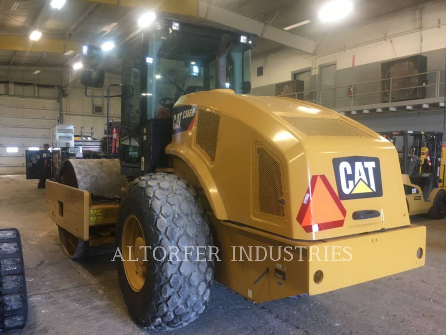 2013 Caterpillar CS66B Misc