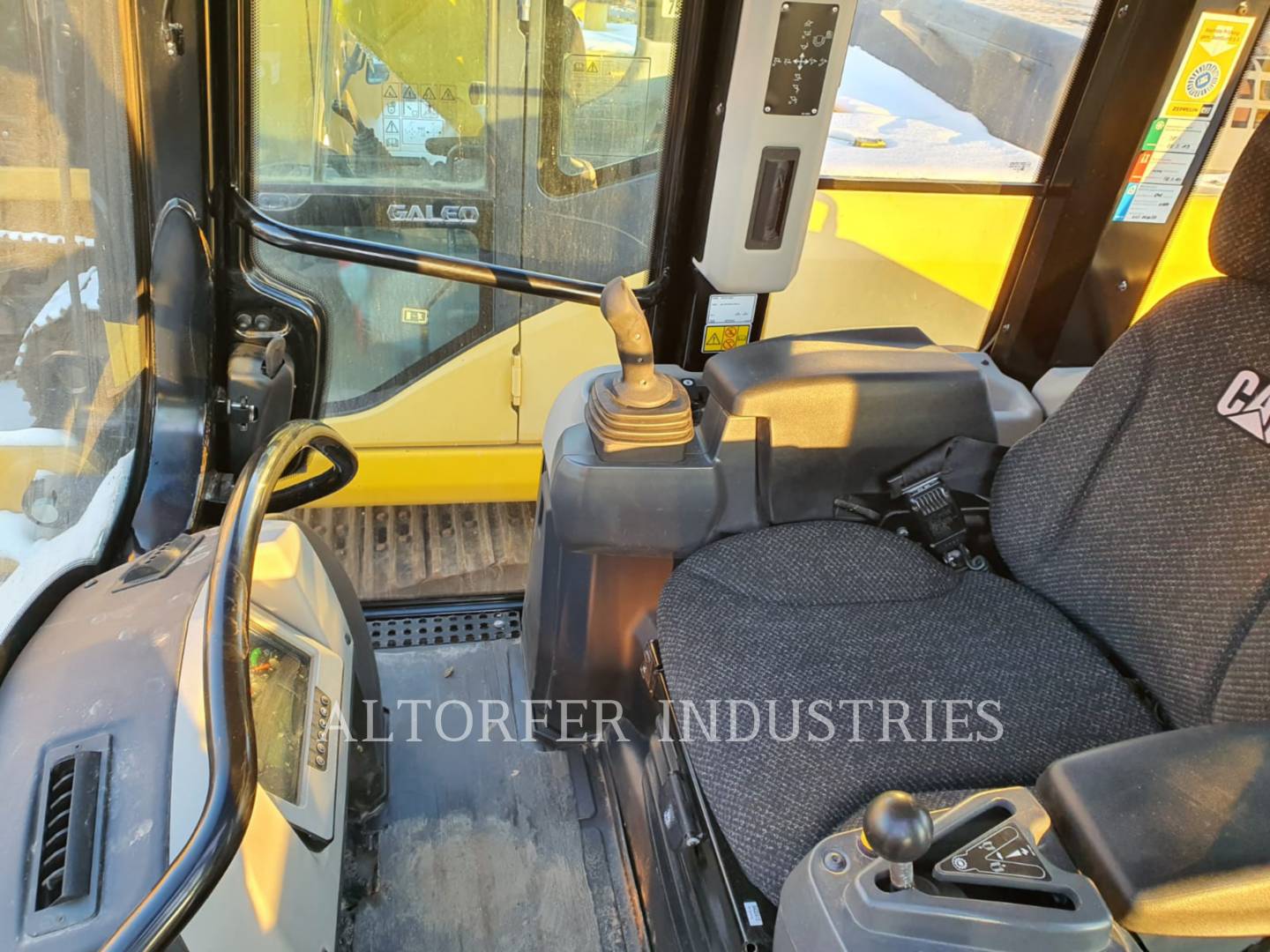 2016 Caterpillar 963K Compact Track Loader