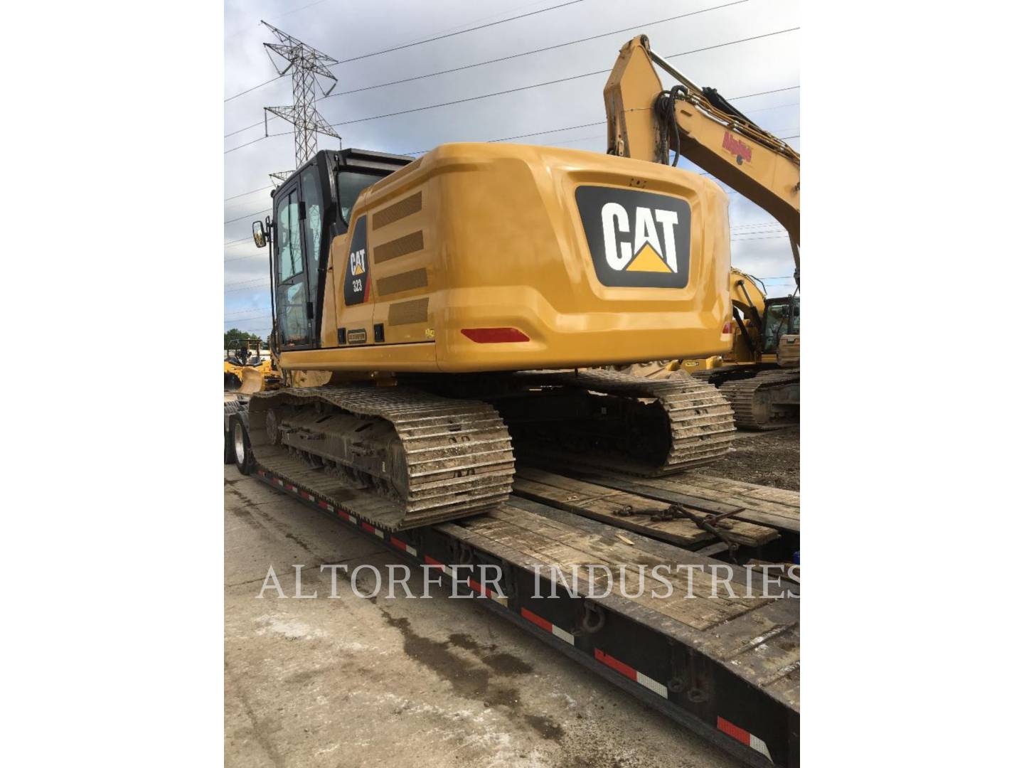 2018 Caterpillar 323-07 Excavator