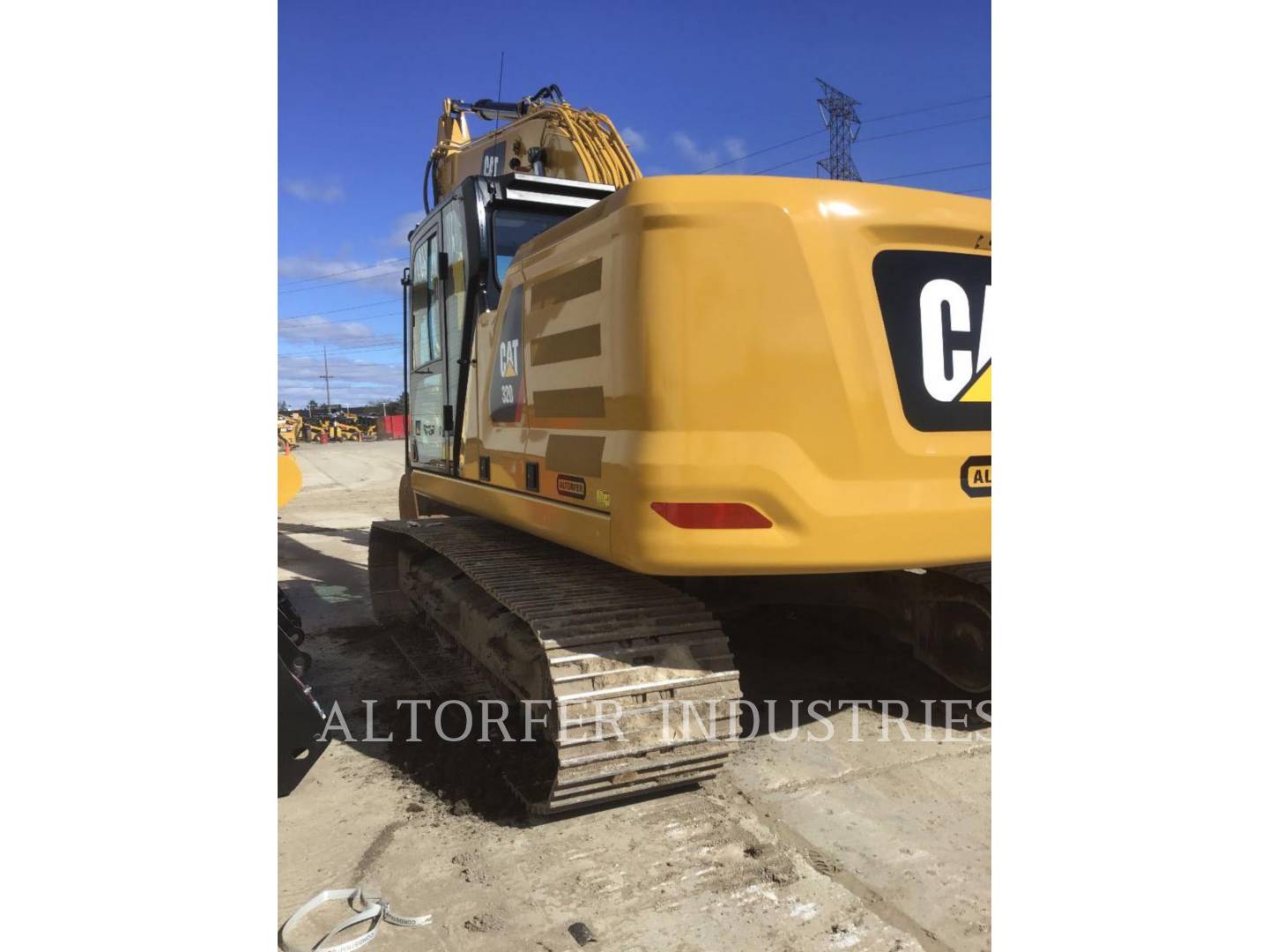 2018 Caterpillar 320-07 Excavator