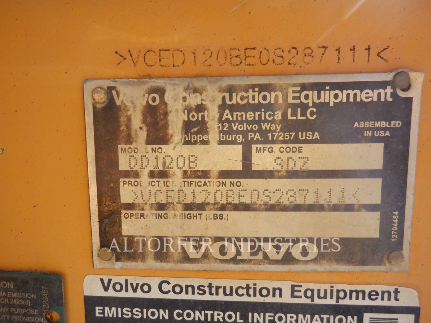 2015 Volvo DD120B Vibratory Double