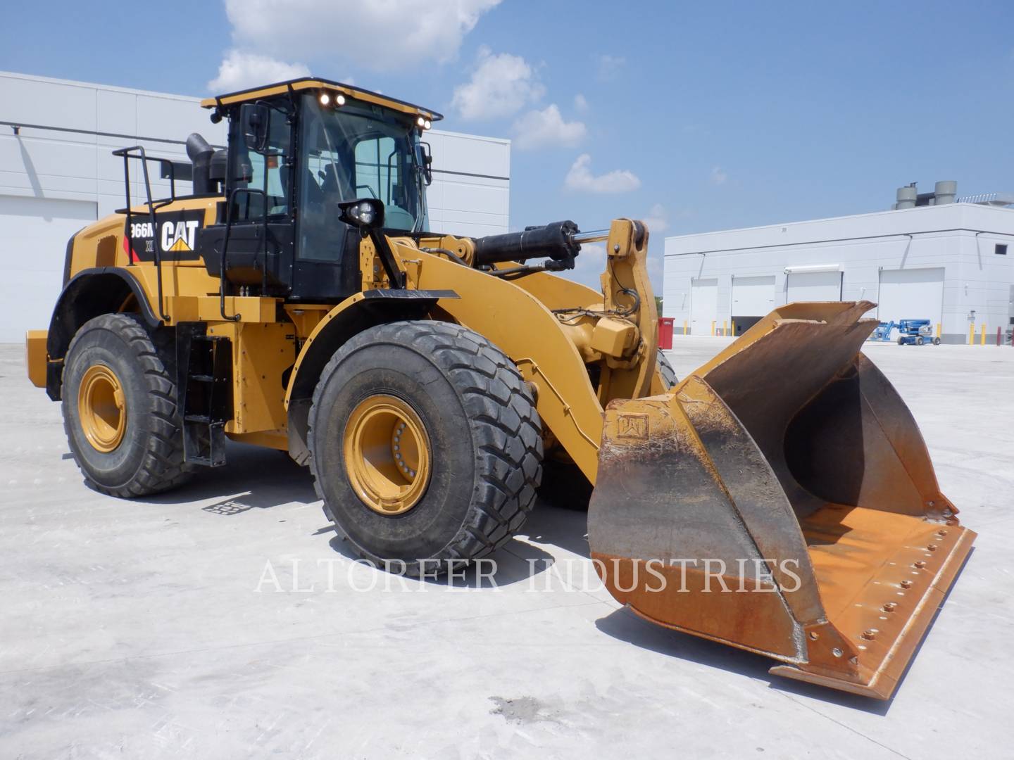 2017 Caterpillar 966M XE Wheel Loader