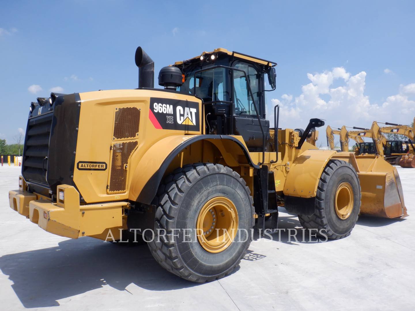 2017 Caterpillar 966M XE Wheel Loader