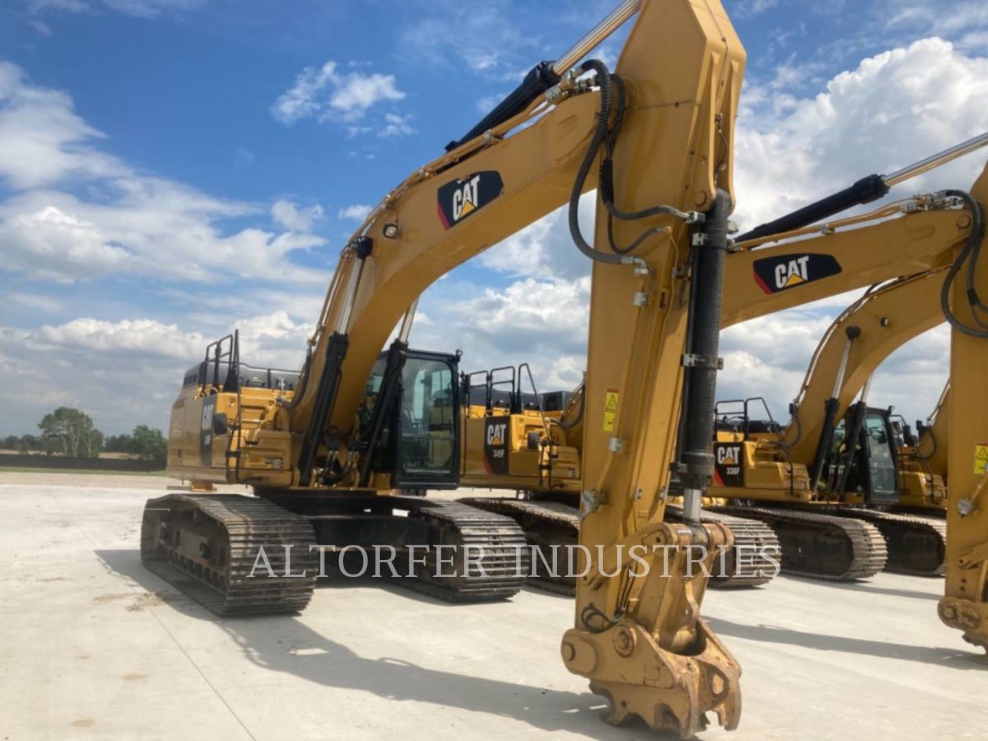 2018 Caterpillar 349FL Excavator