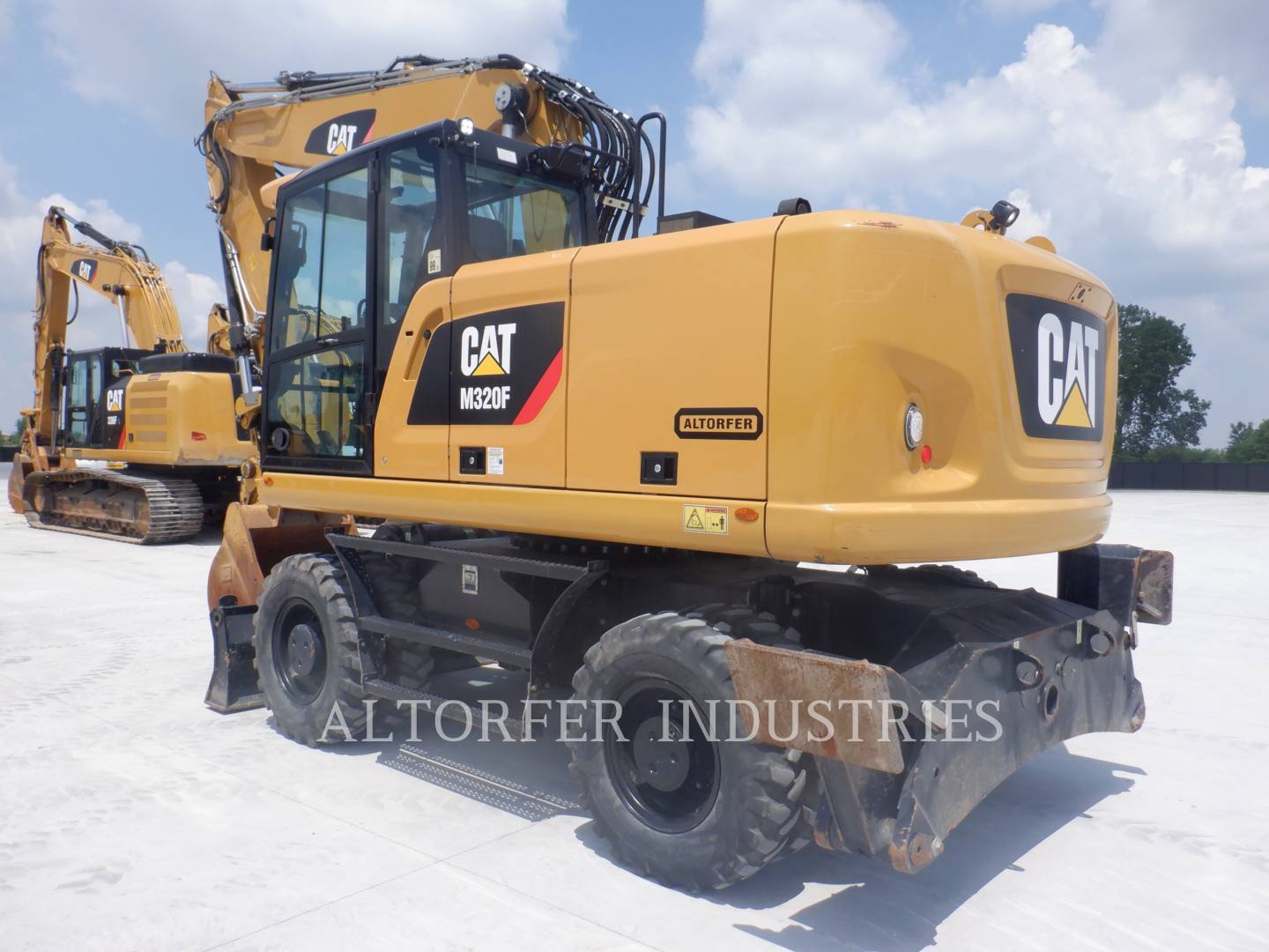 2017 Caterpillar M320F Excavator