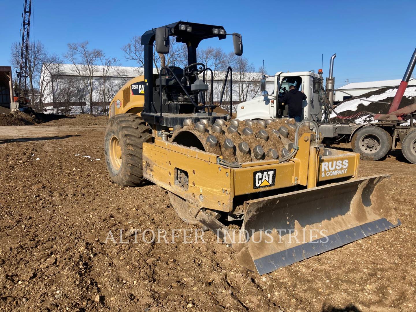 2013 Caterpillar CP56B Vibratory Single