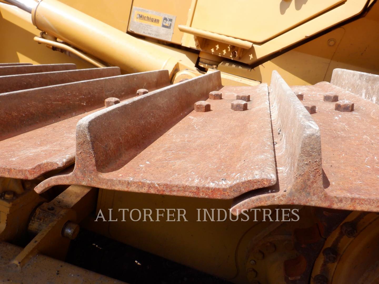 1998 Caterpillar D6M Dozer