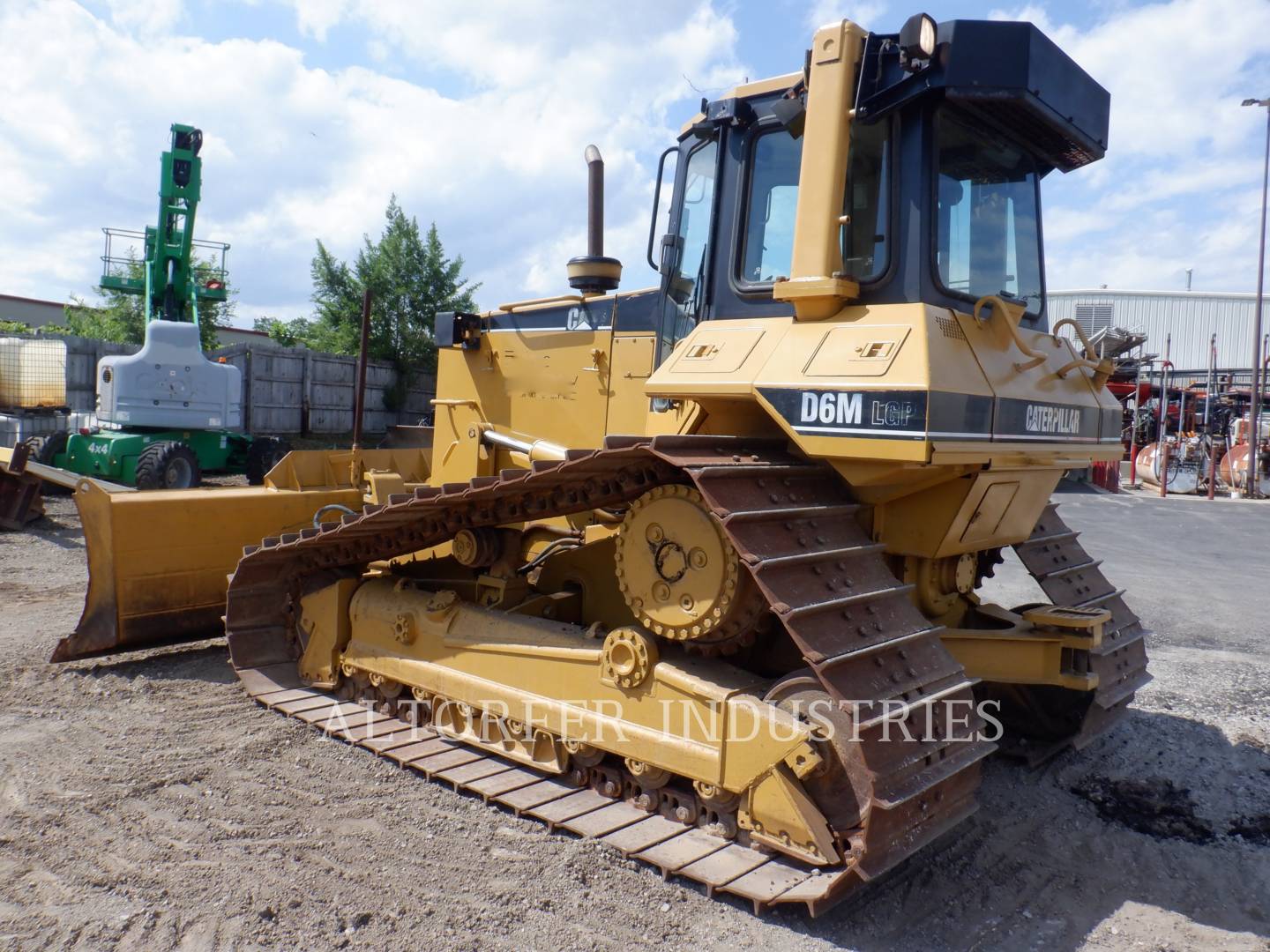 1998 Caterpillar D6M Dozer