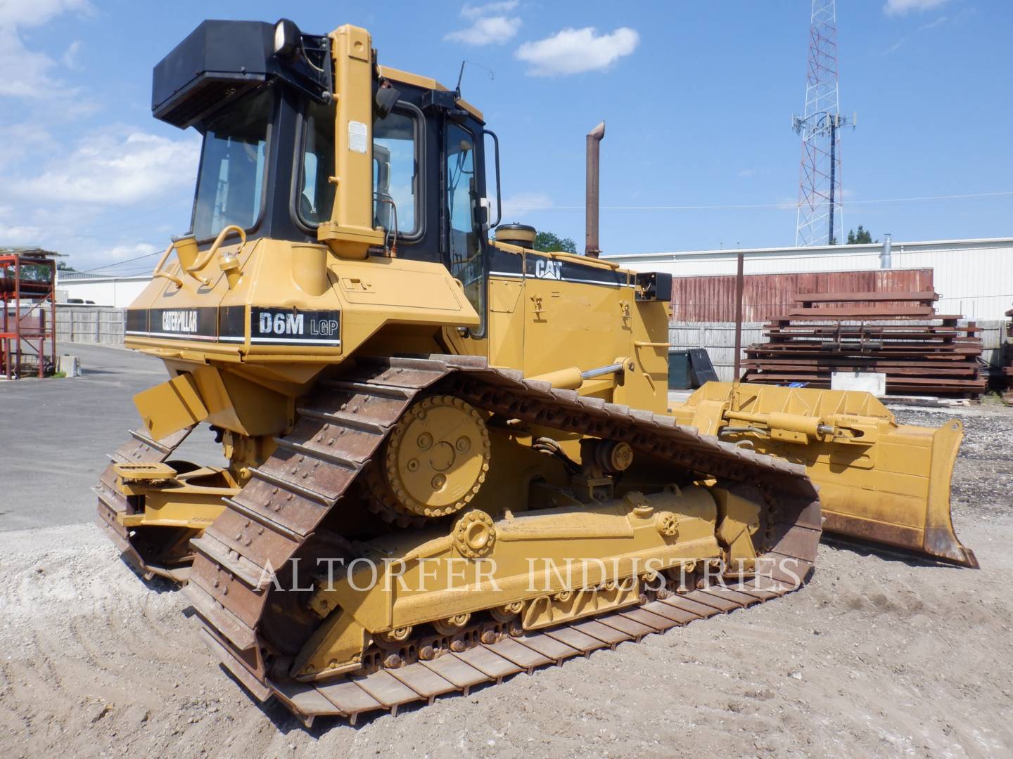 1998 Caterpillar D6M Dozer