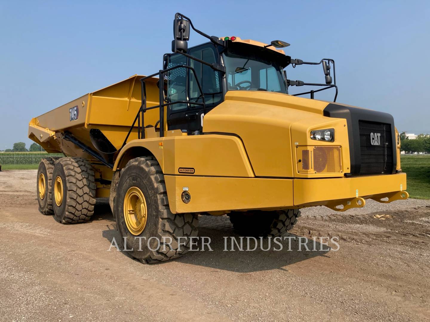 2019 Caterpillar 745-04 Articulated Truck